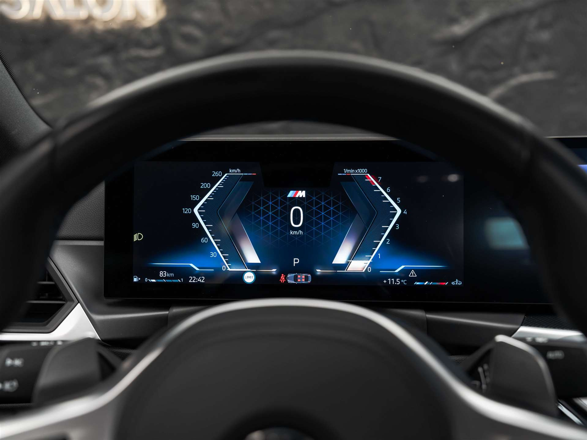 listing desktop thumbnail image 24