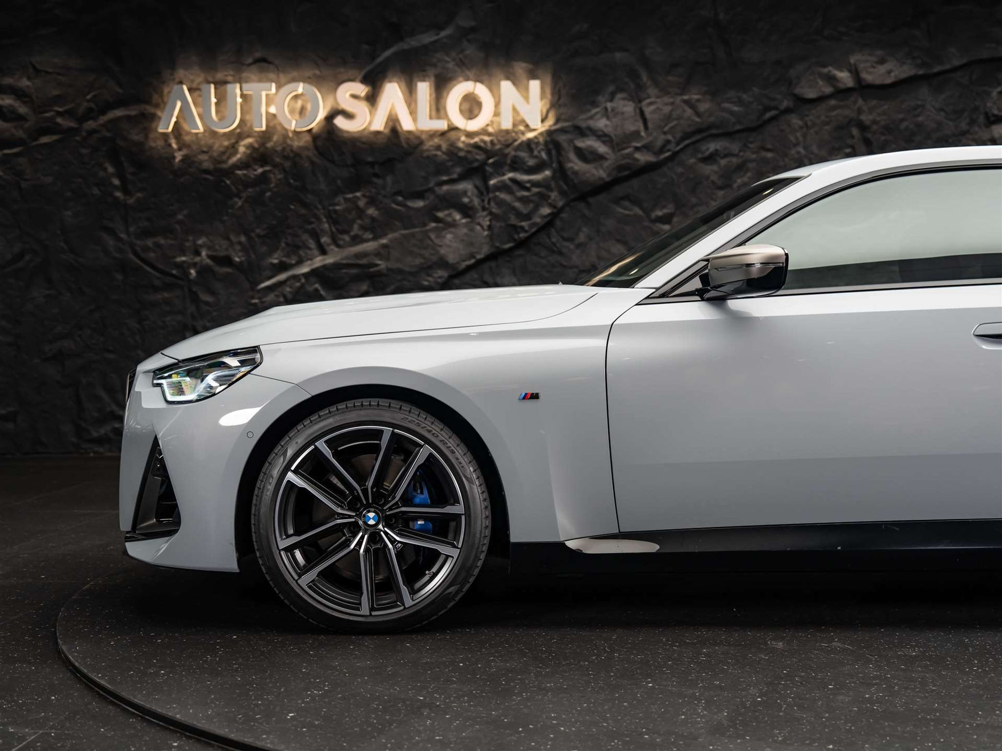 listing desktop thumbnail image 15