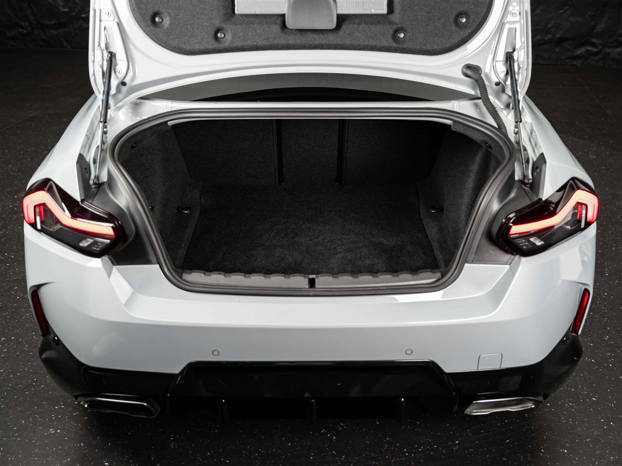 listing desktop thumbnail image 42