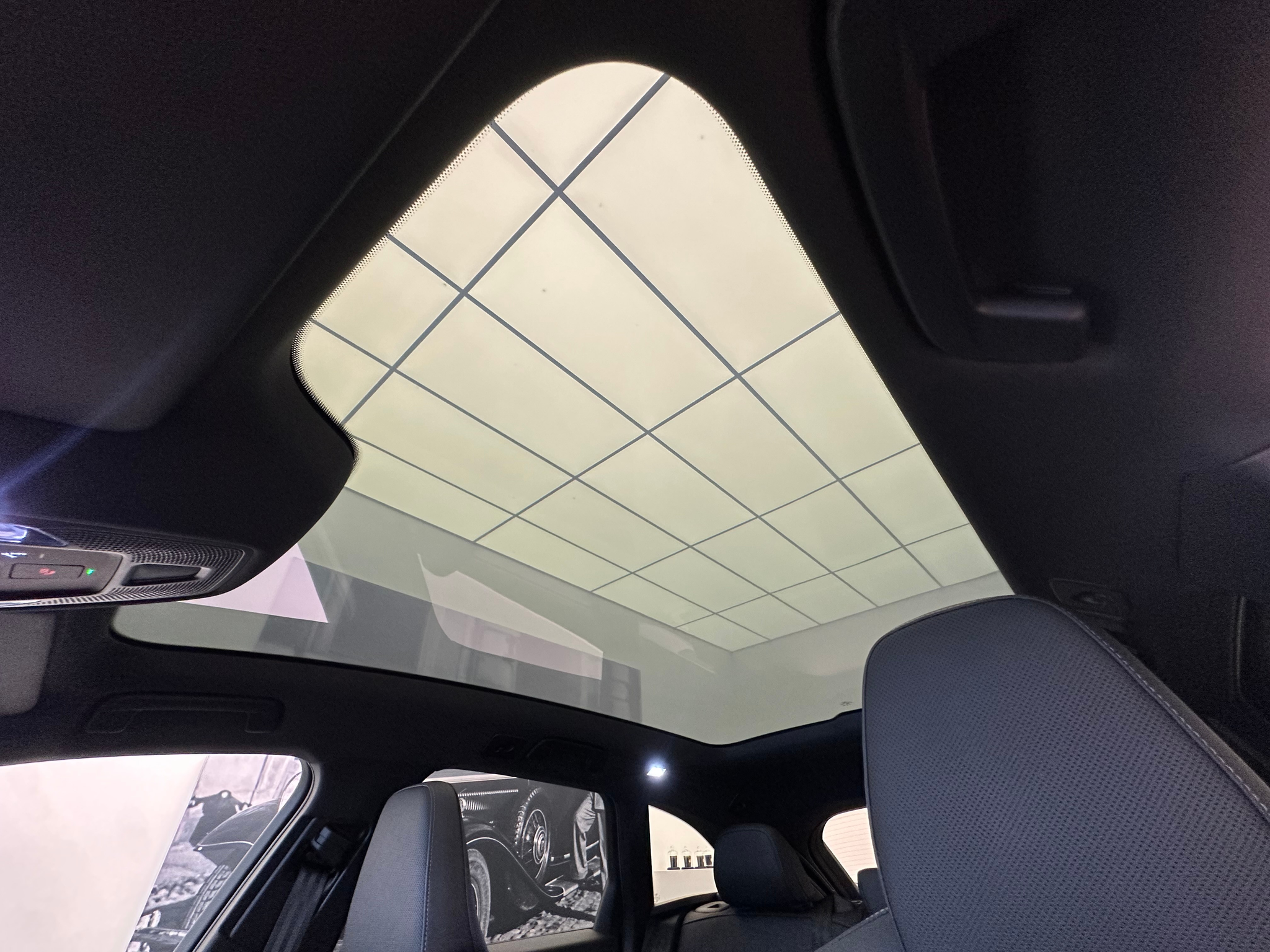 listing desktop thumbnail image 19