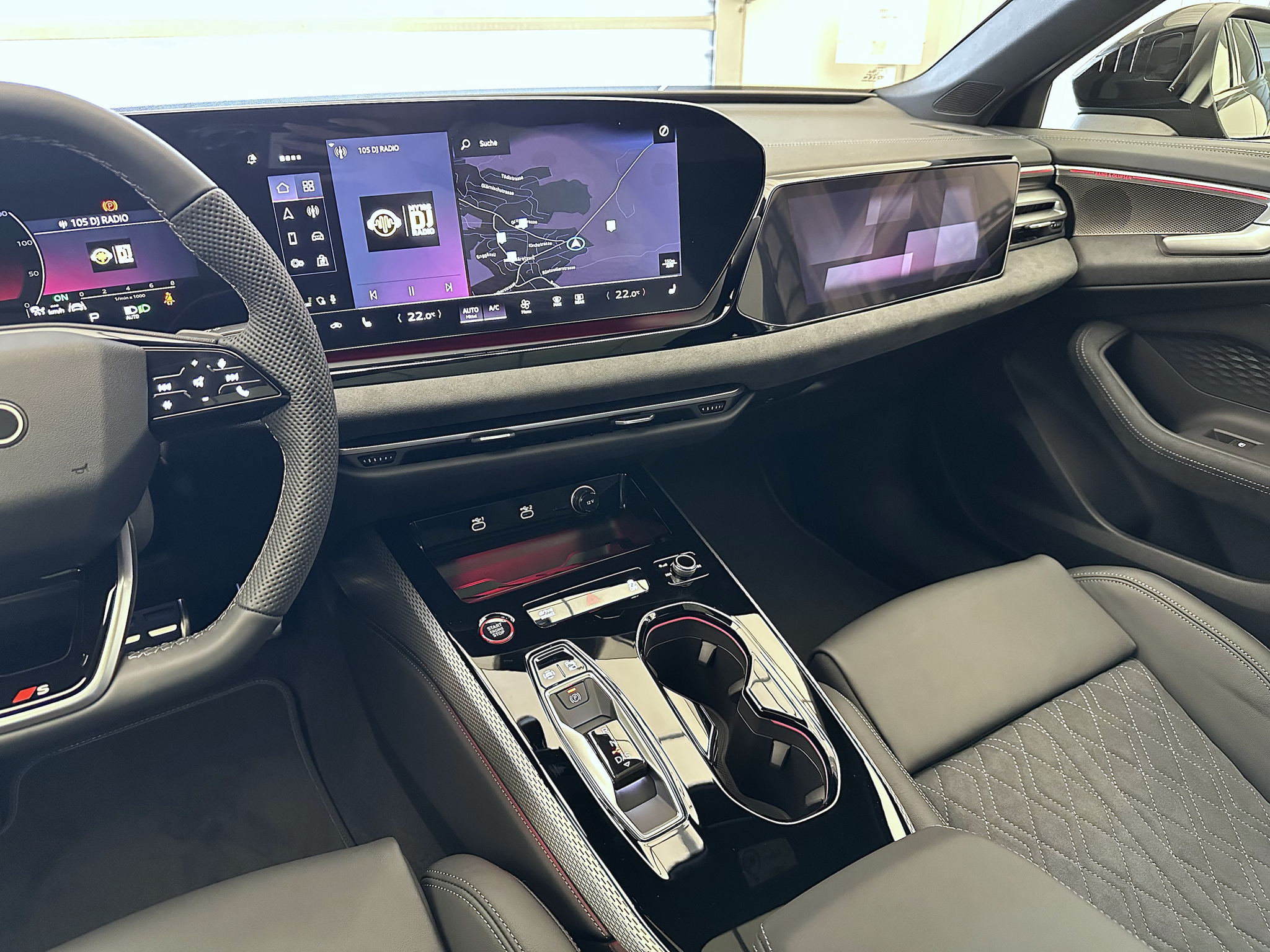 listing desktop thumbnail image 17