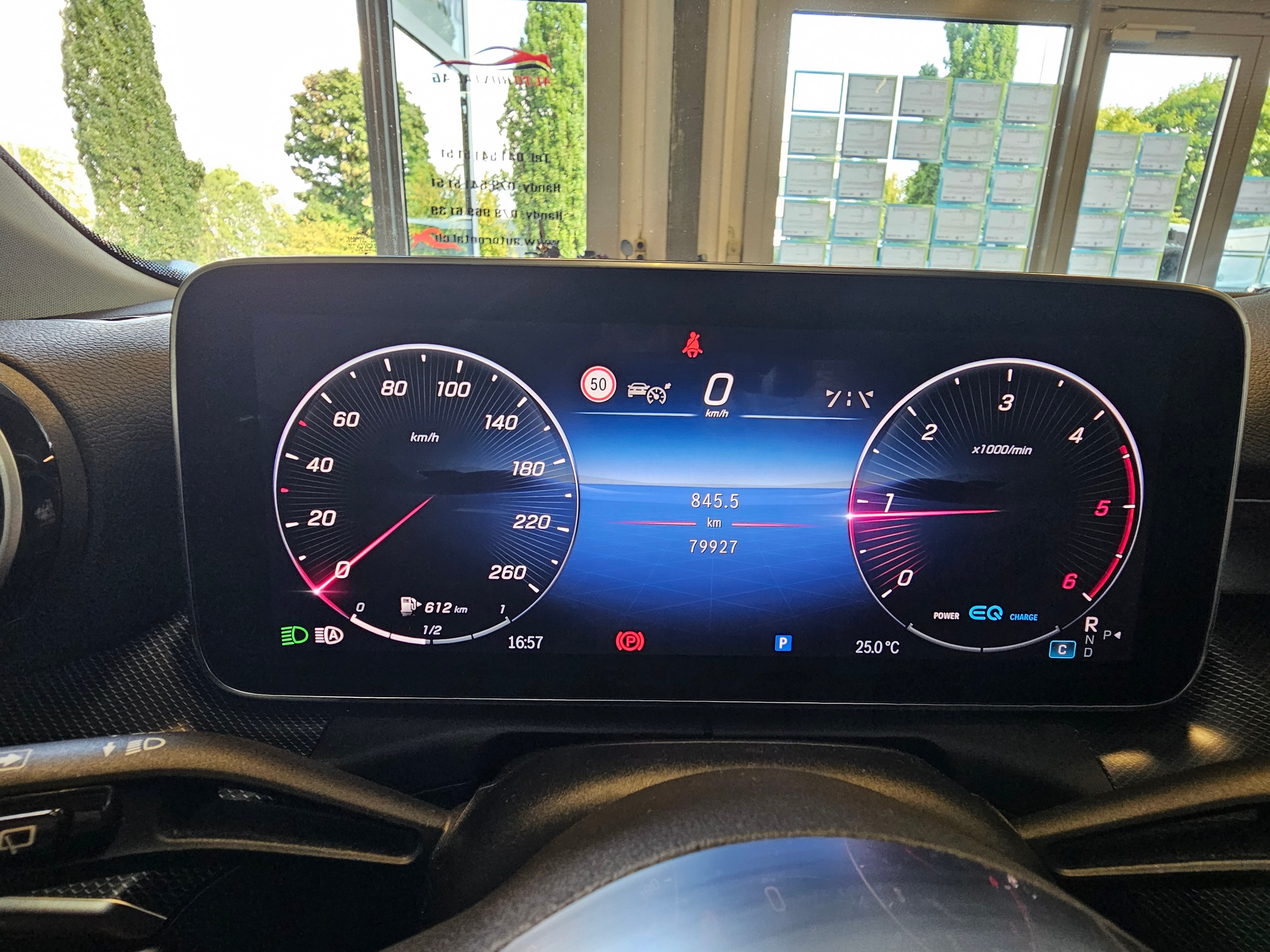 listing desktop thumbnail image 18