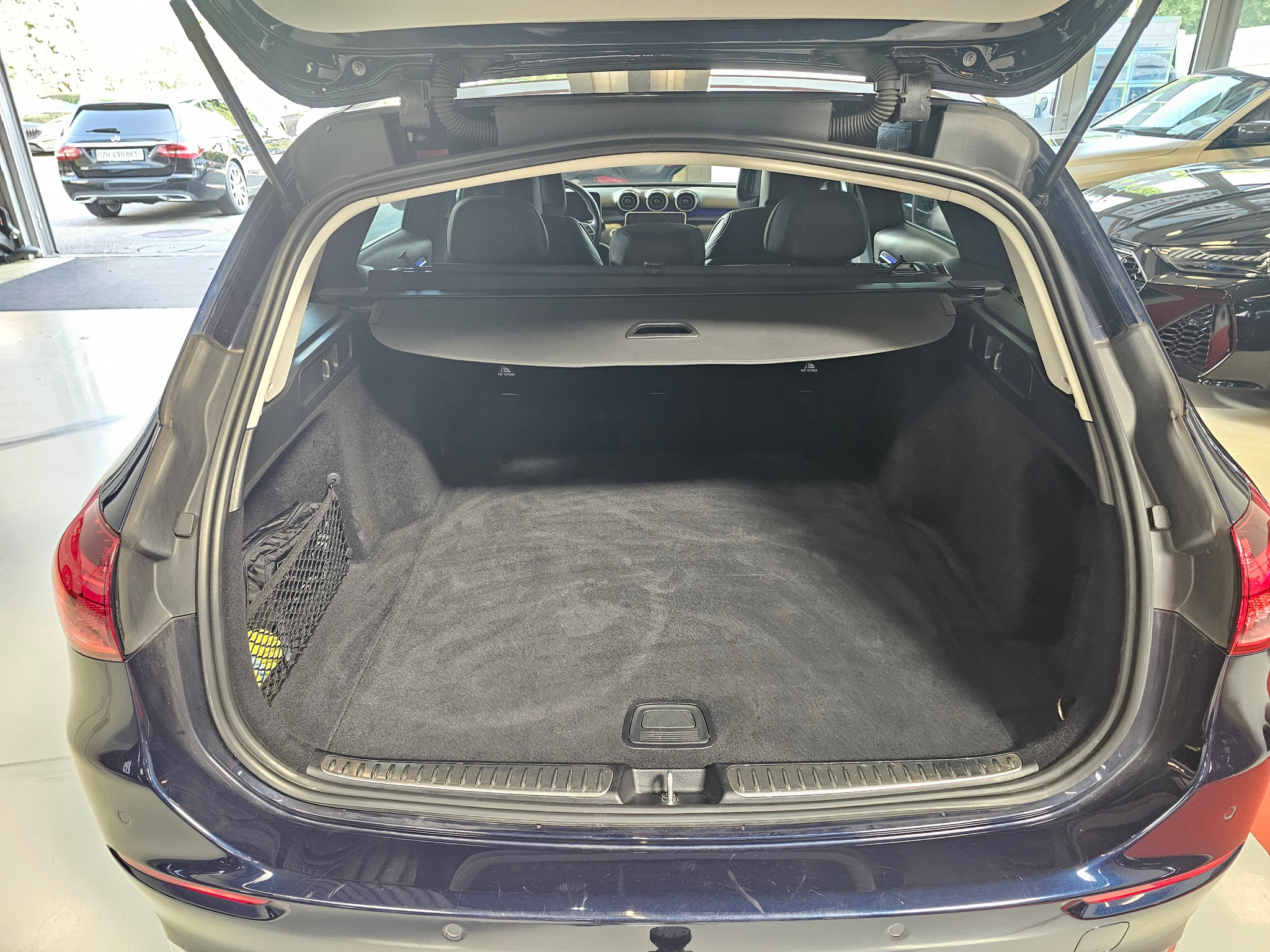 listing desktop thumbnail image 7