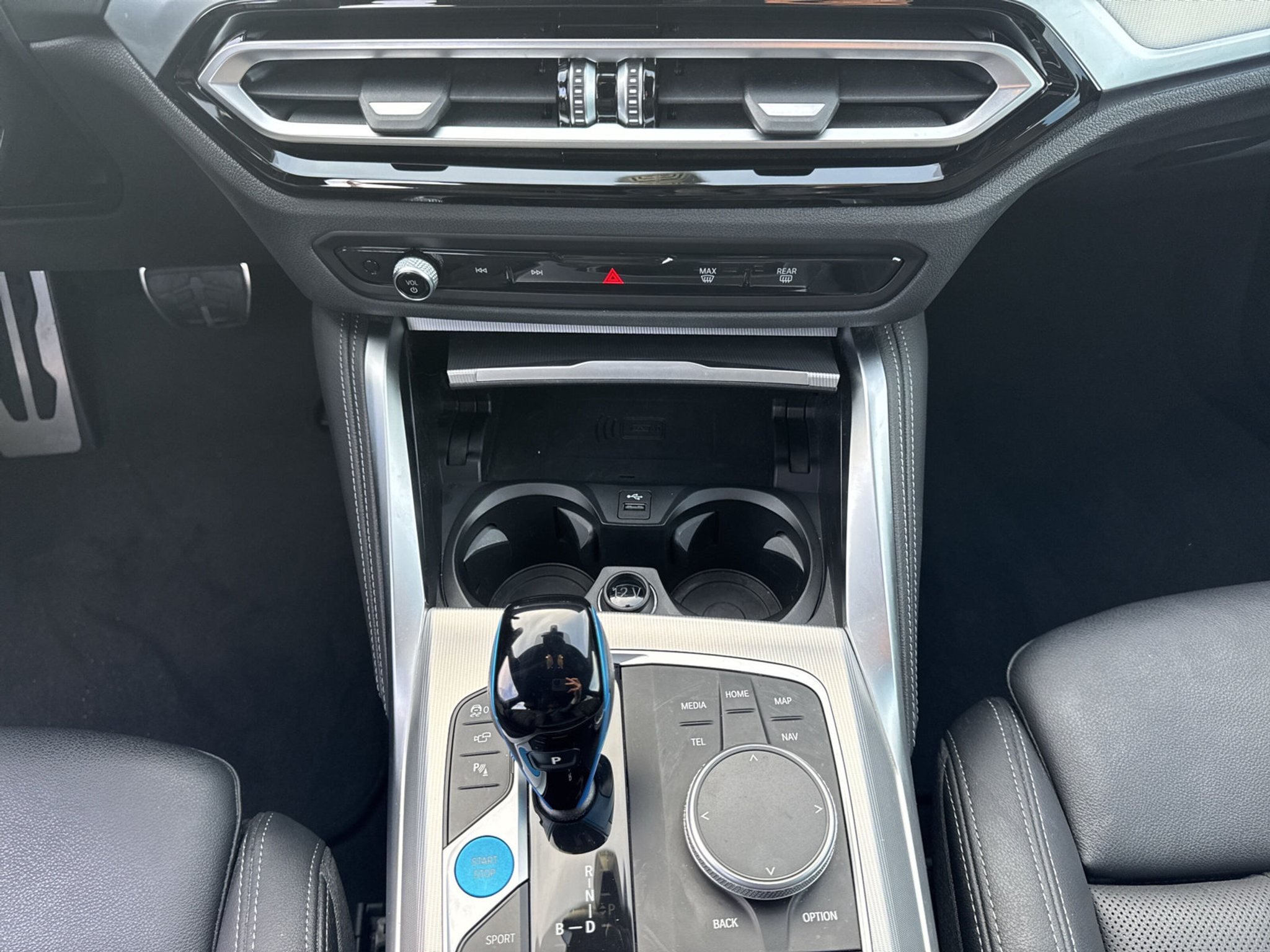 listing desktop thumbnail image 13