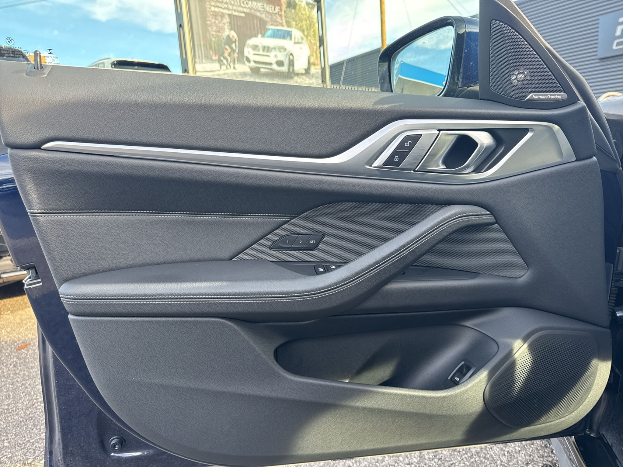 listing desktop thumbnail image 17