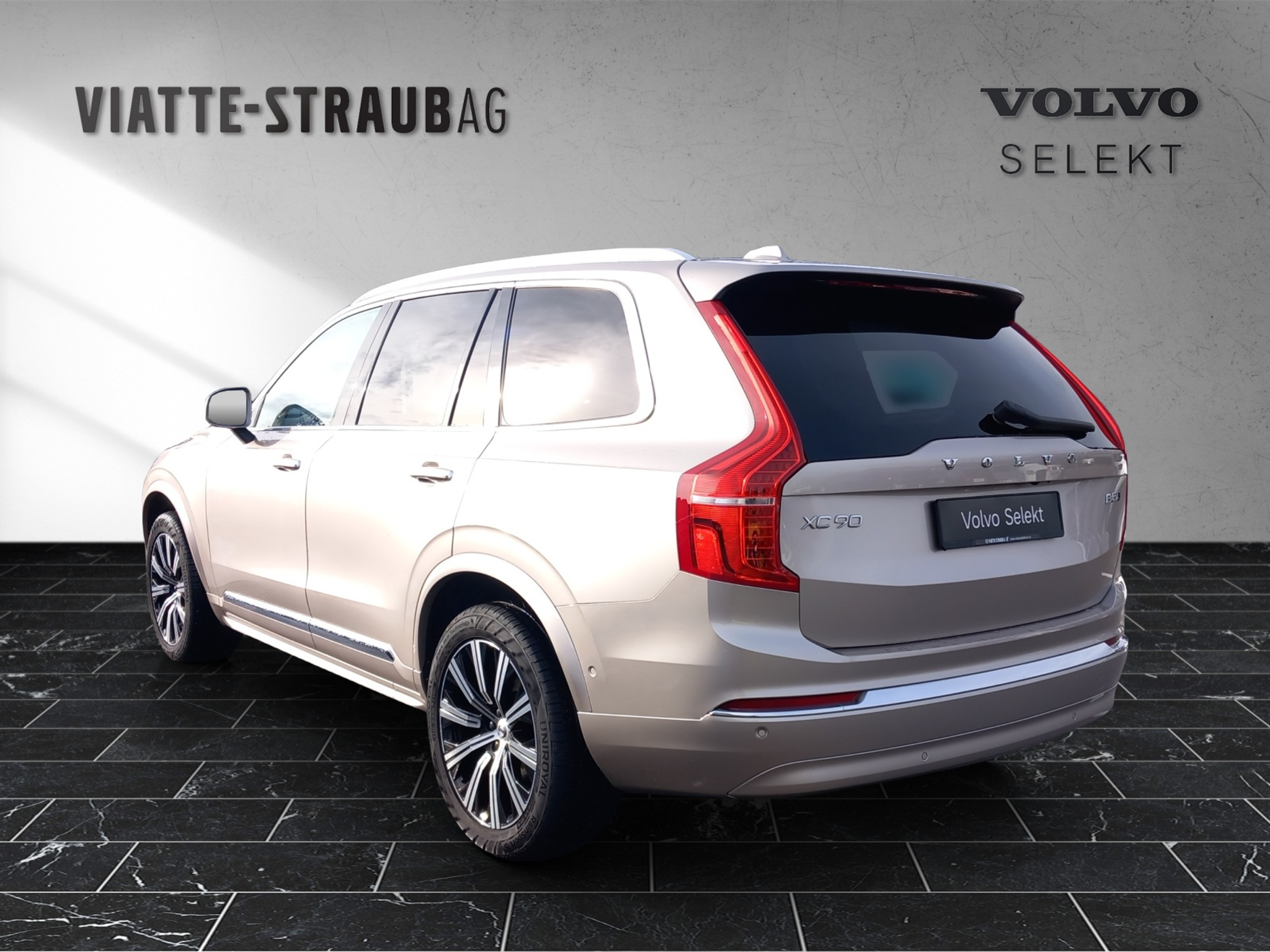 listing desktop thumbnail image 2