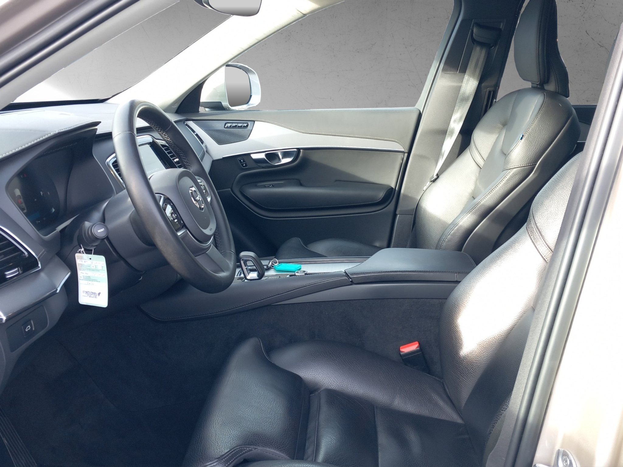 listing desktop thumbnail image 12