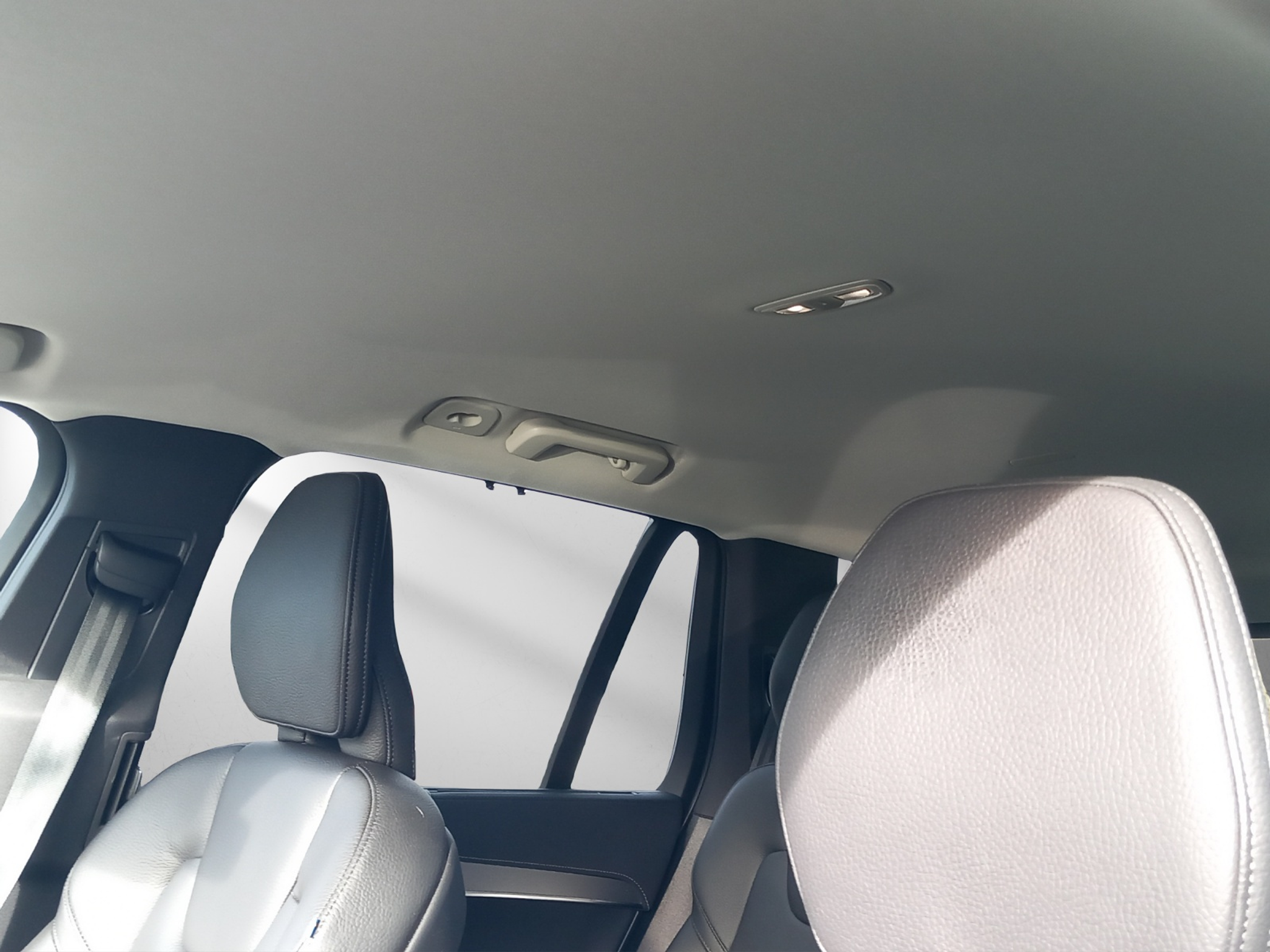 listing desktop thumbnail image 21