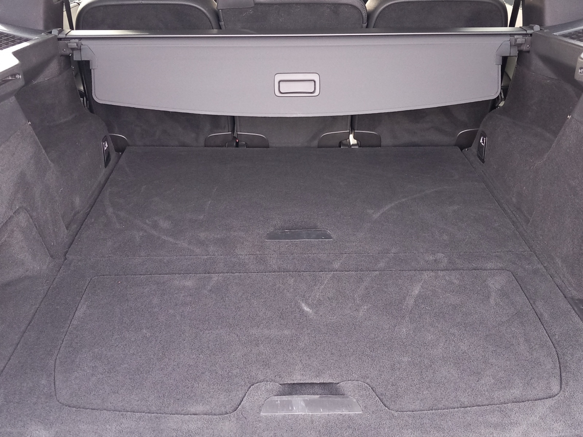 listing desktop thumbnail image 24