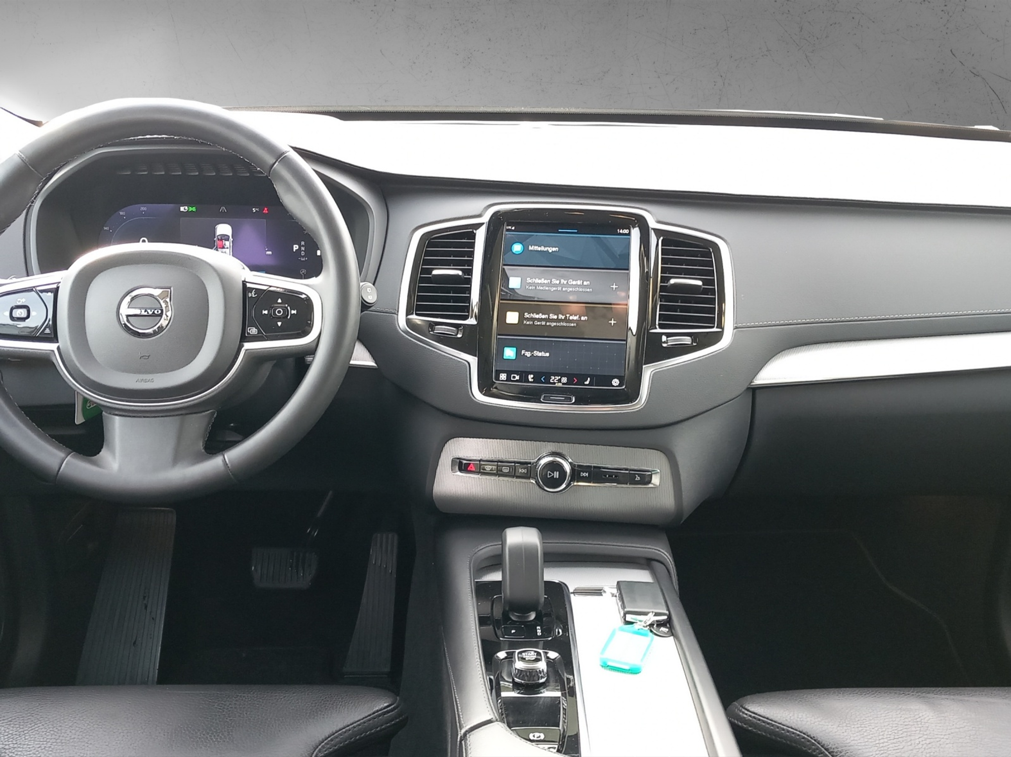 listing desktop thumbnail image 16