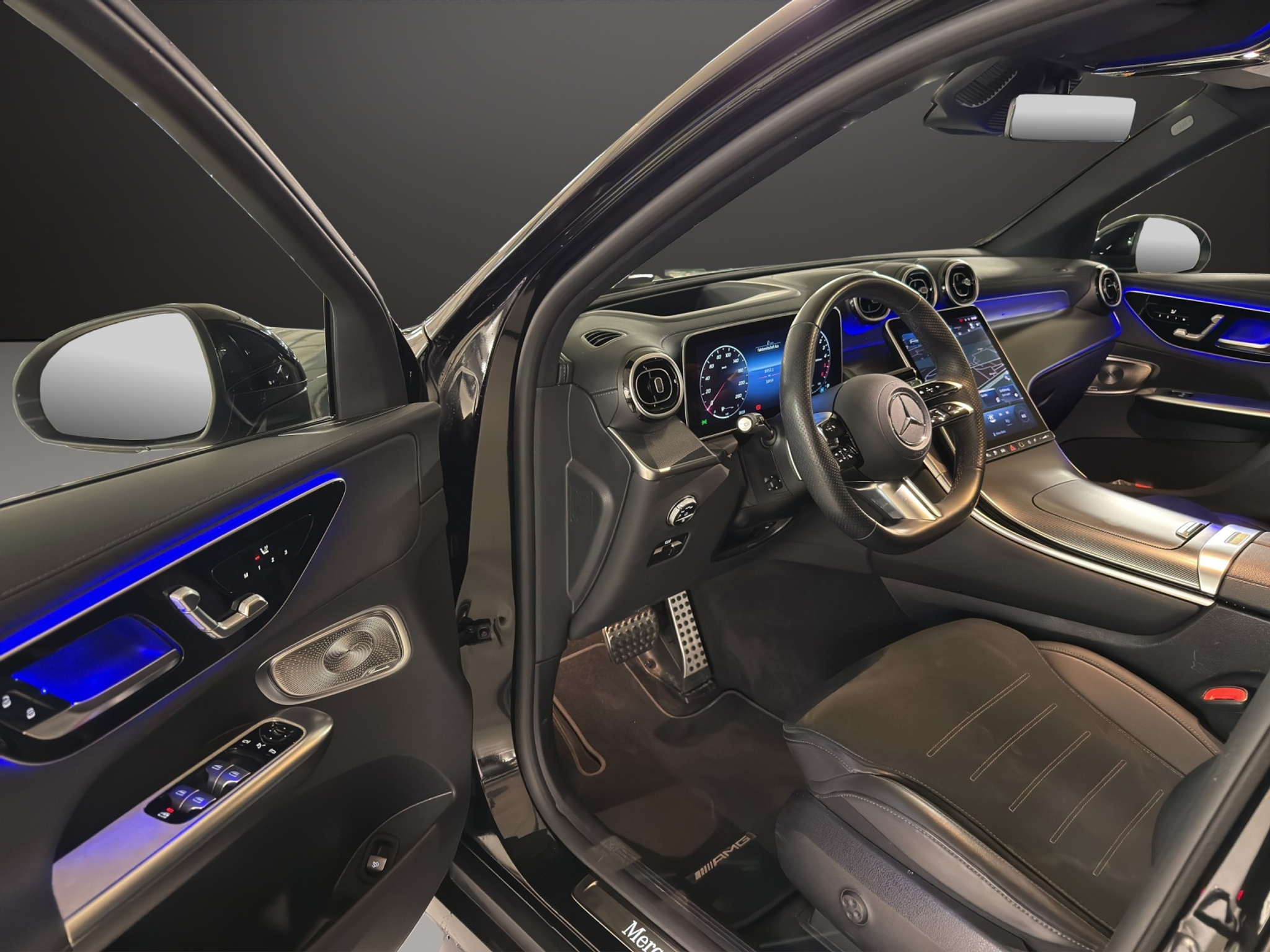 listing desktop thumbnail image 11