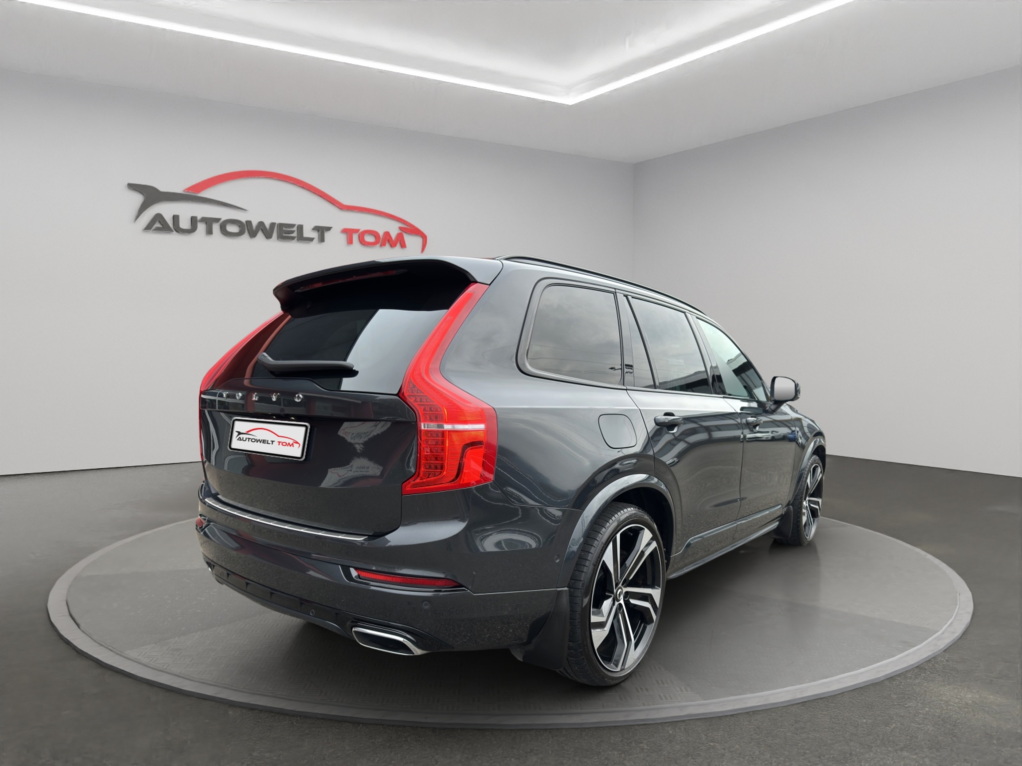 listing desktop thumbnail image 4