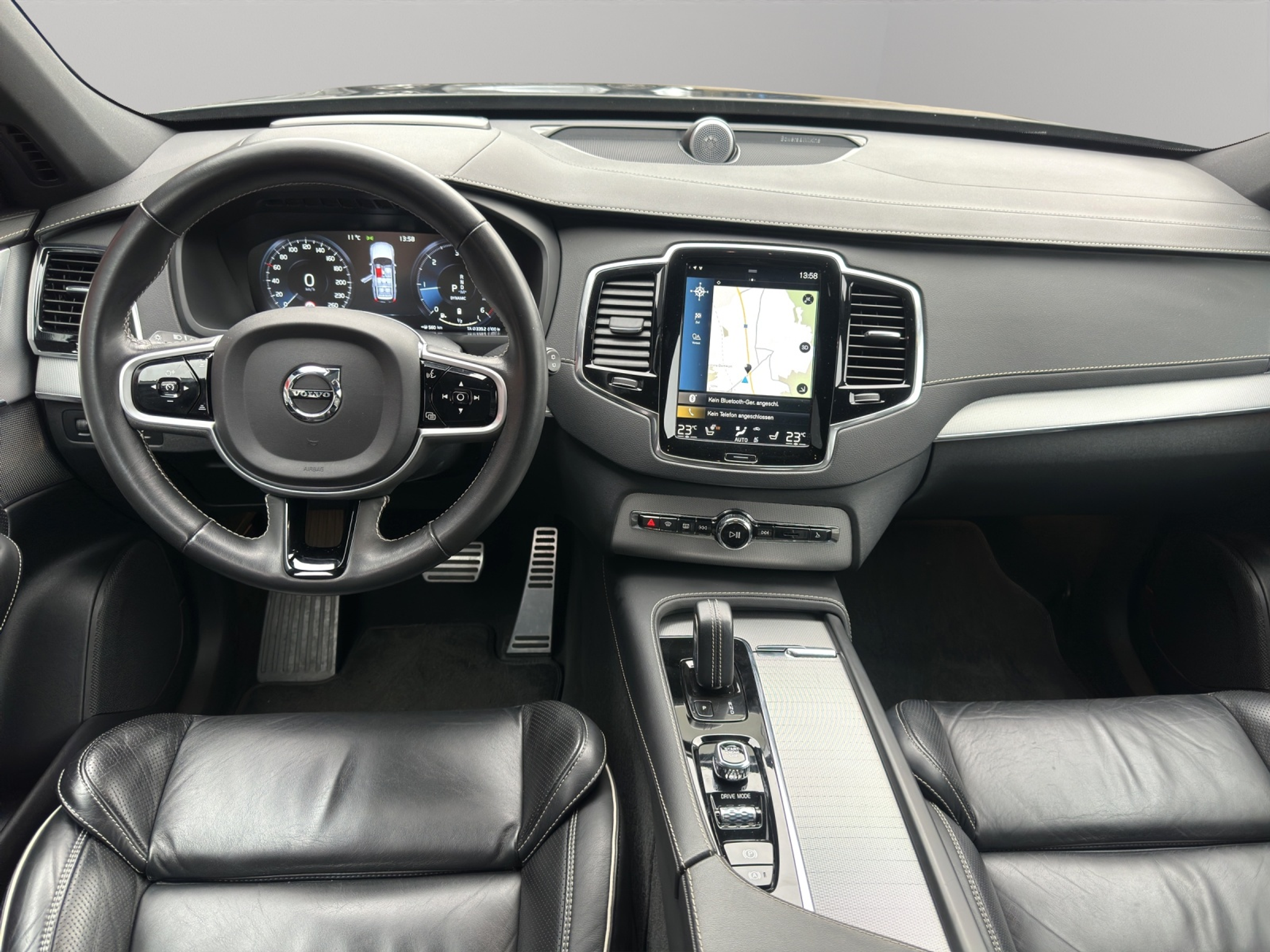 listing desktop thumbnail image 9