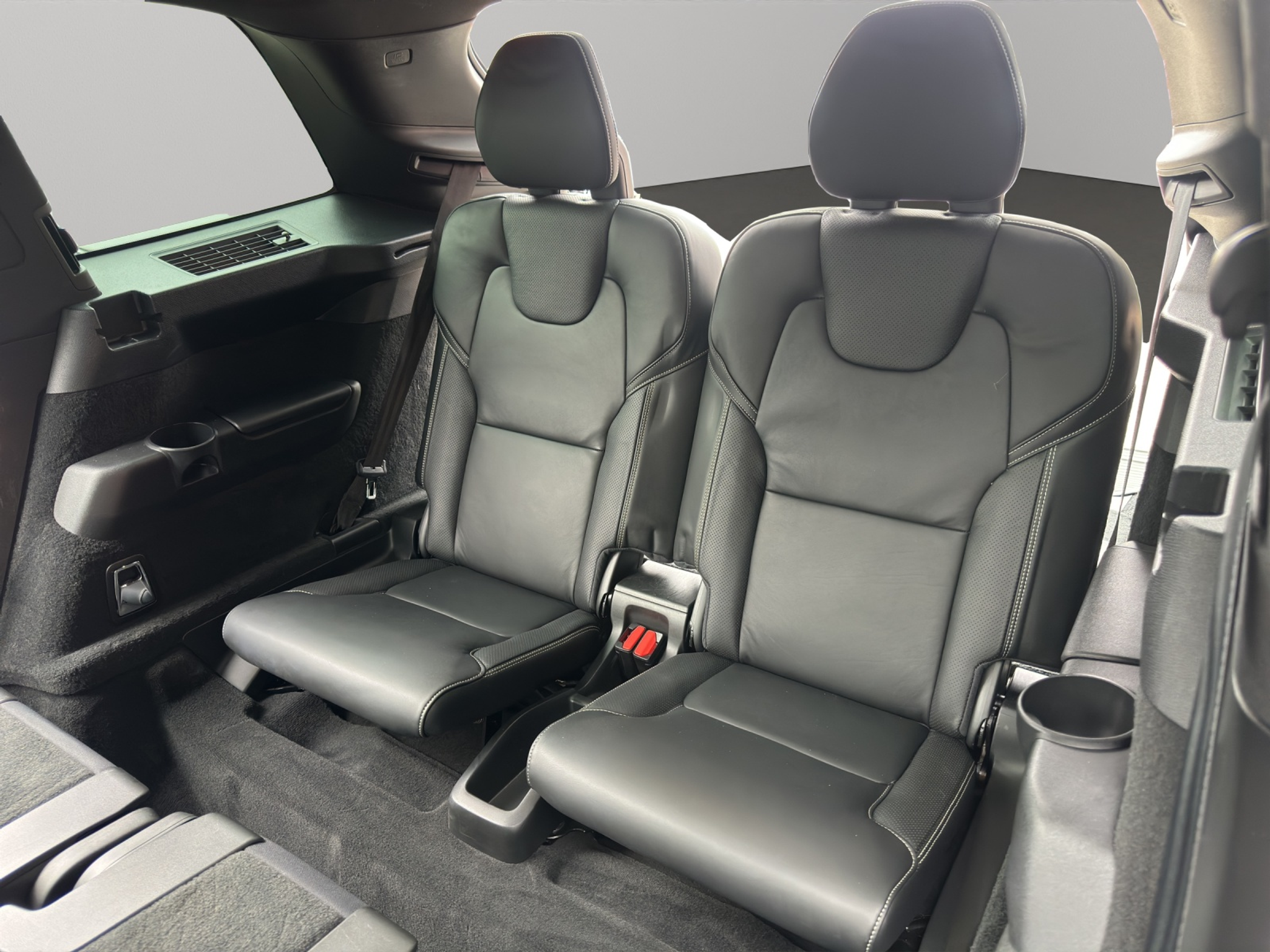 listing desktop thumbnail image 13