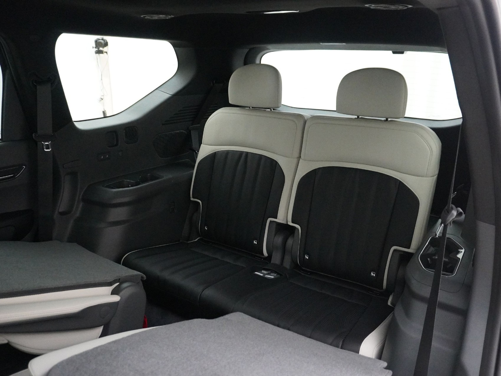 listing desktop thumbnail image 14