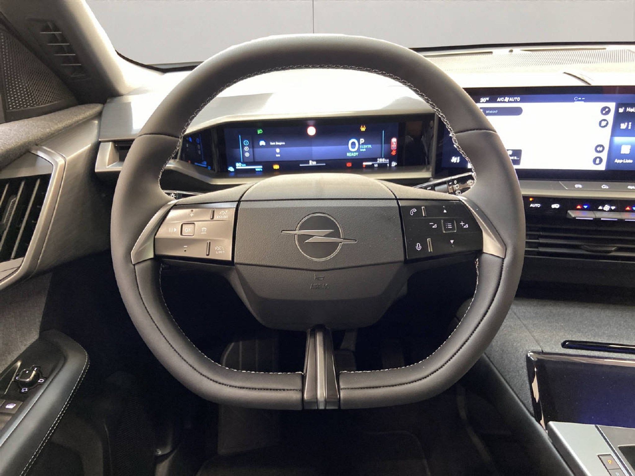 listing desktop thumbnail image 8