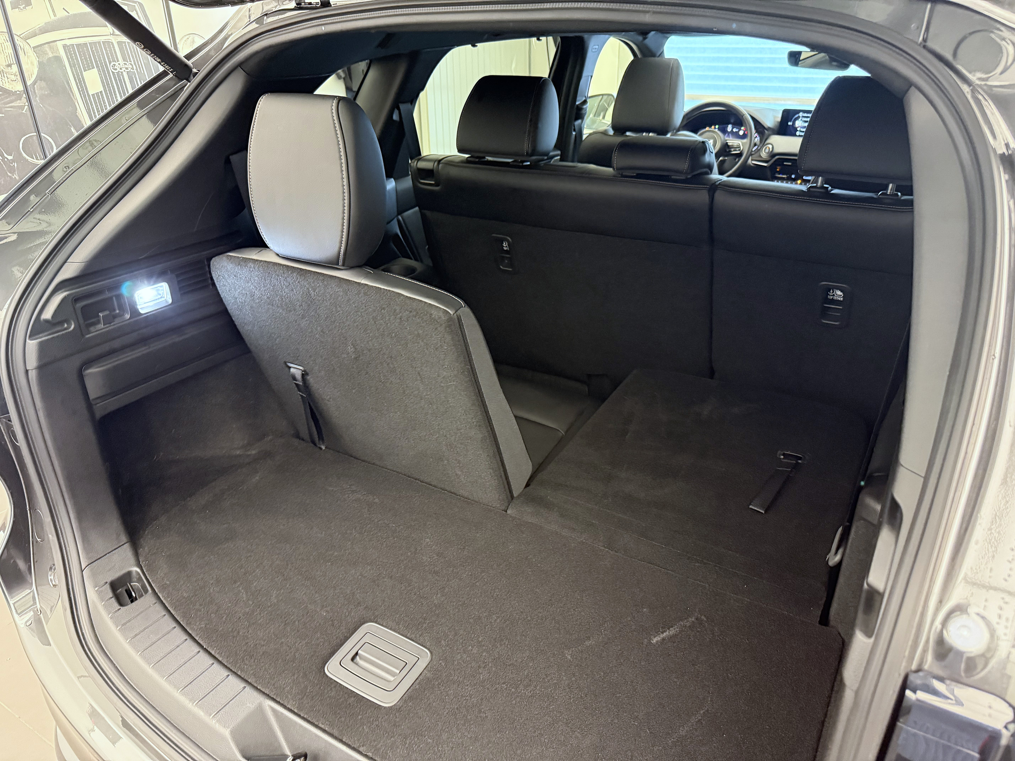 listing desktop thumbnail image 20