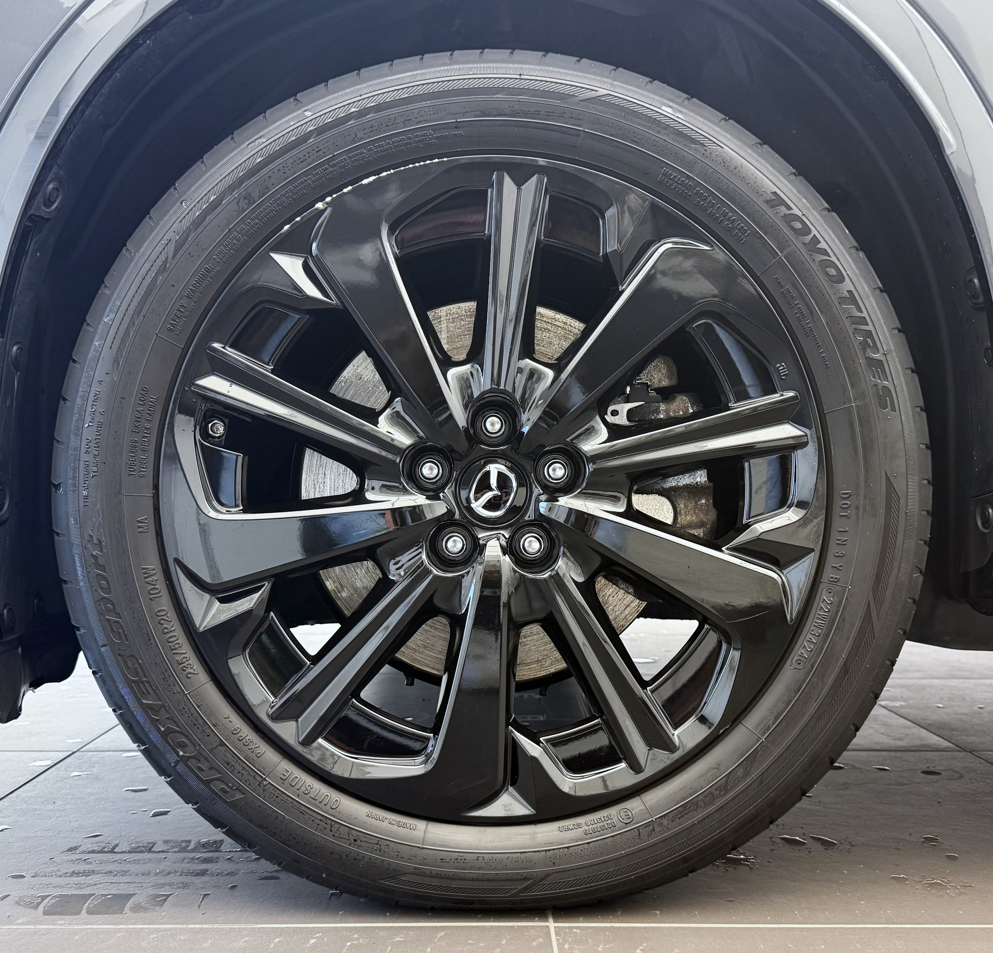 listing desktop thumbnail image 2