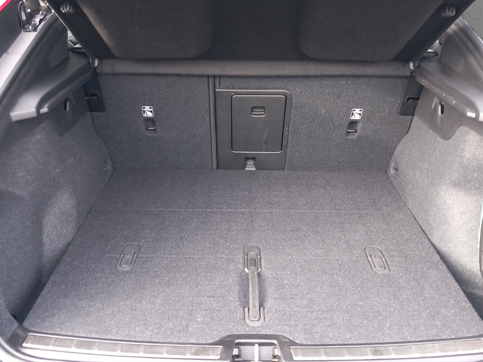 listing desktop thumbnail image 24