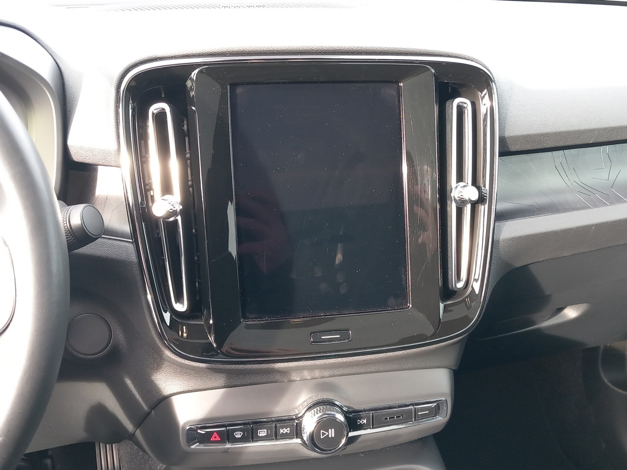 listing desktop thumbnail image 19