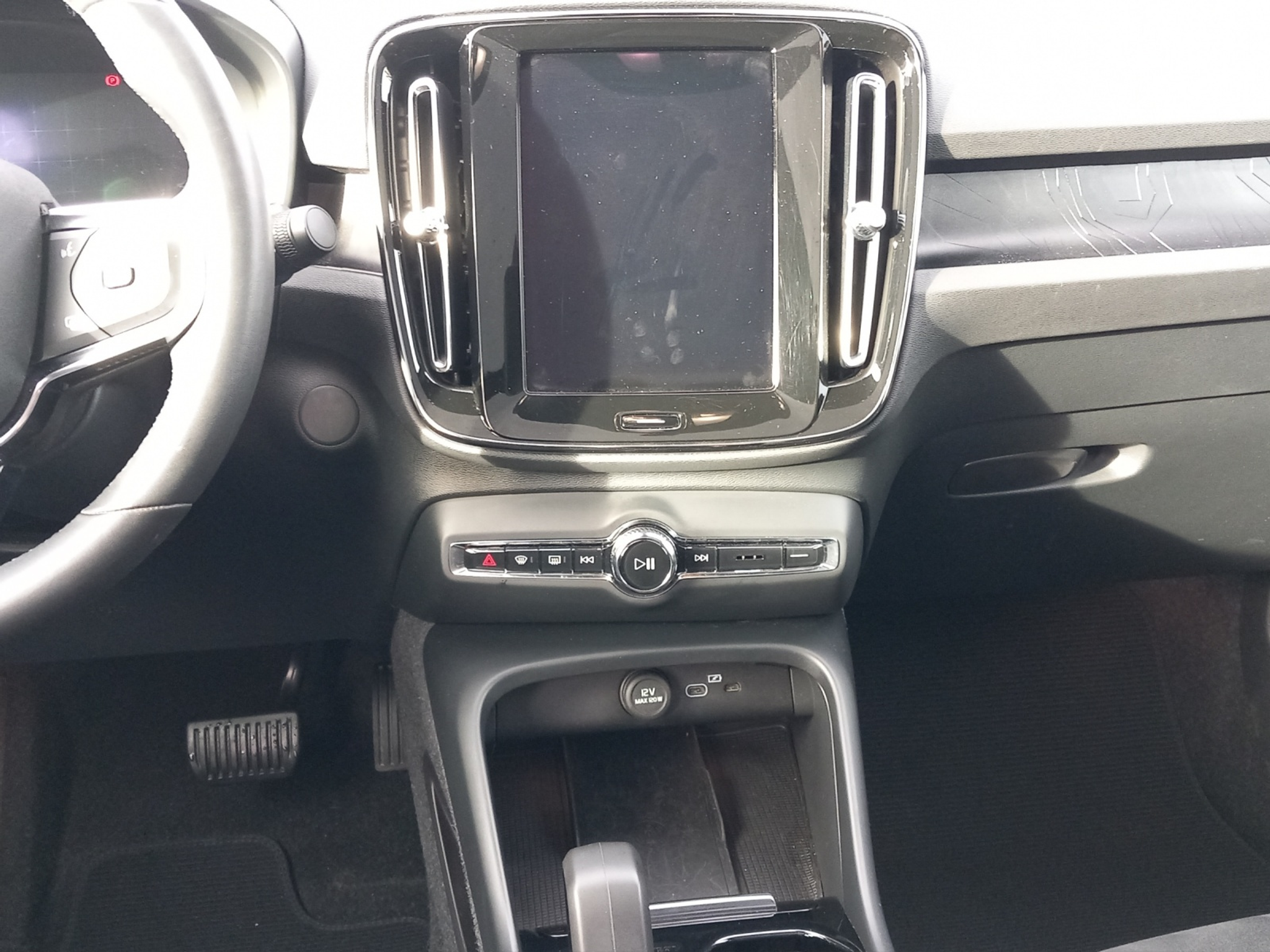 listing desktop thumbnail image 18