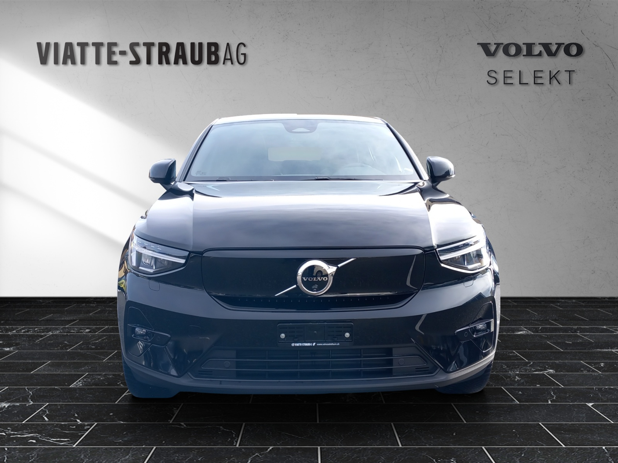 listing desktop thumbnail image 4