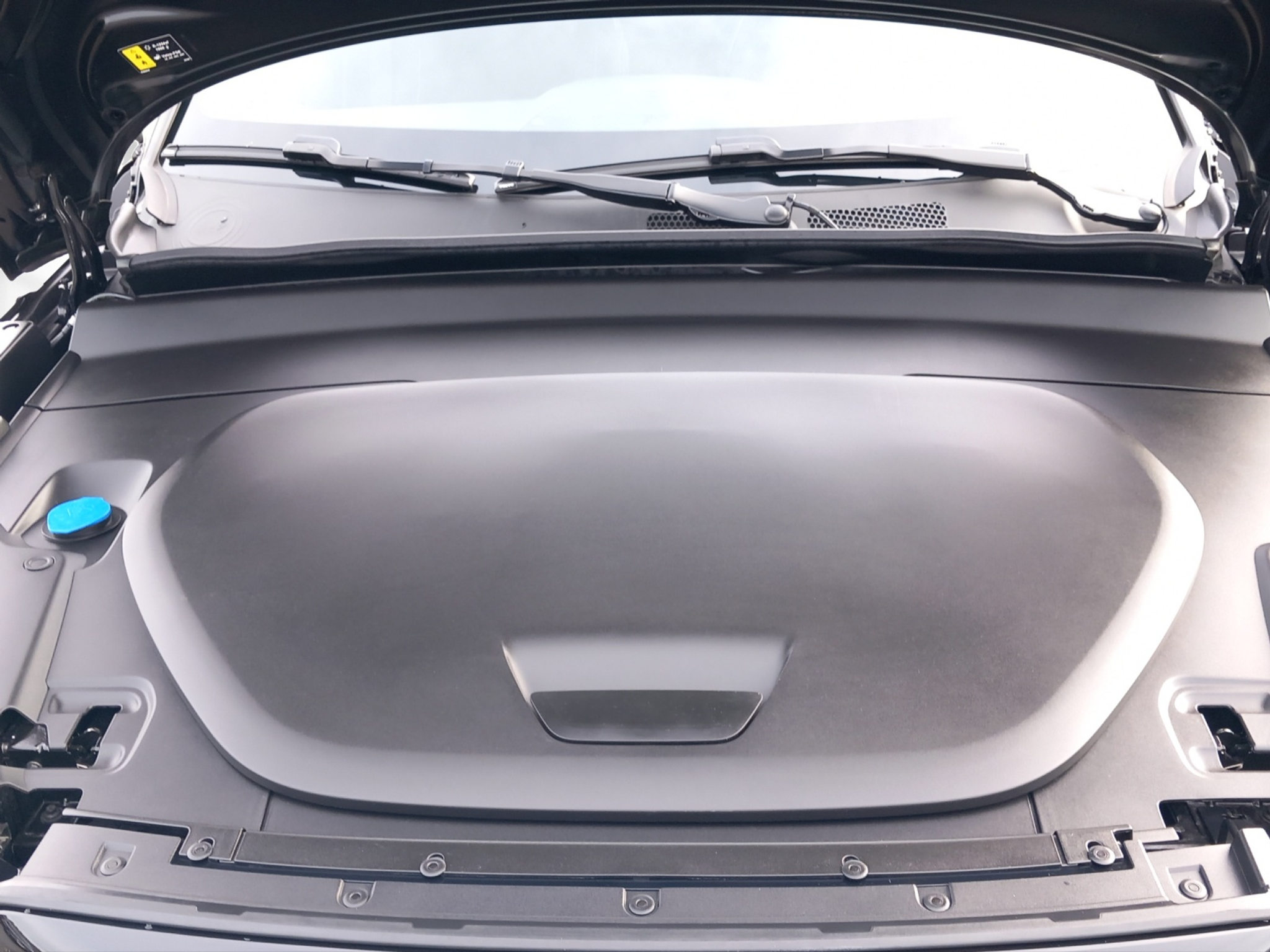 listing desktop thumbnail image 25