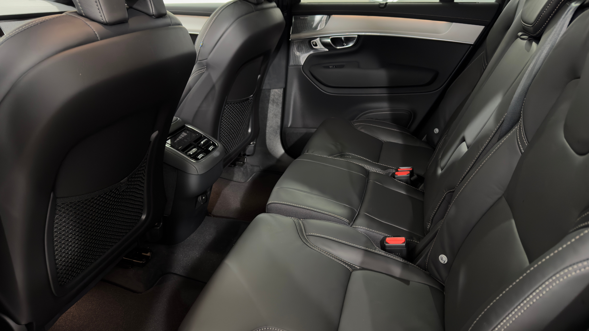 listing desktop thumbnail image 5