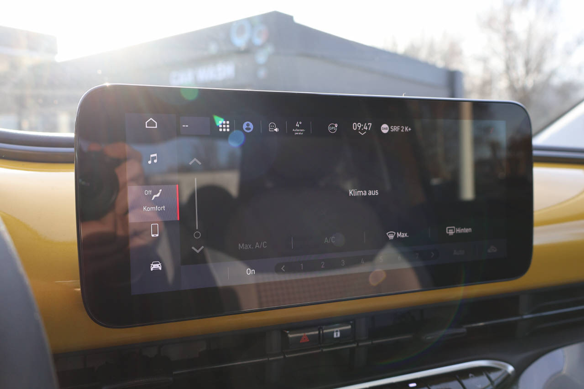listing desktop thumbnail image 13