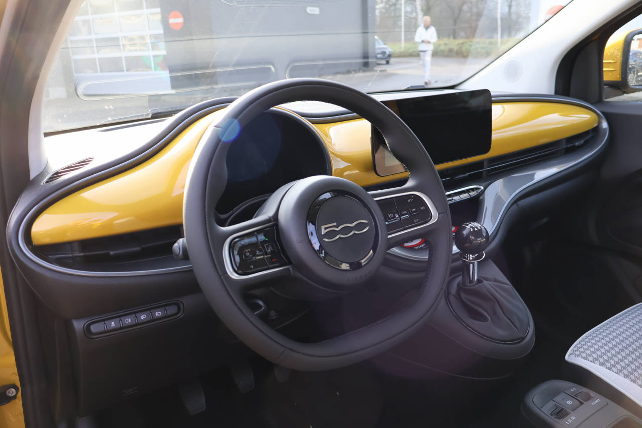 listing desktop thumbnail image 11