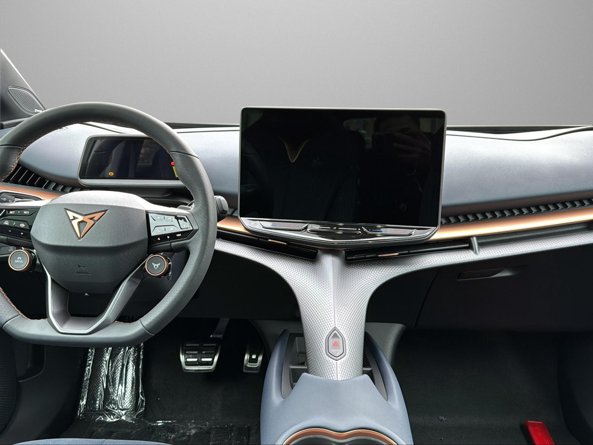 listing desktop thumbnail image 9