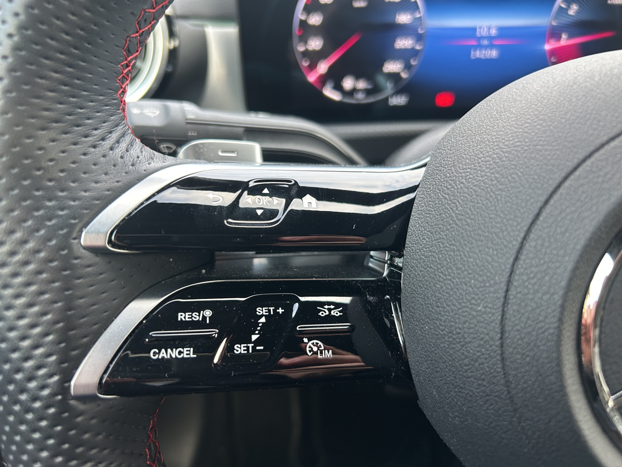 listing desktop thumbnail image 17