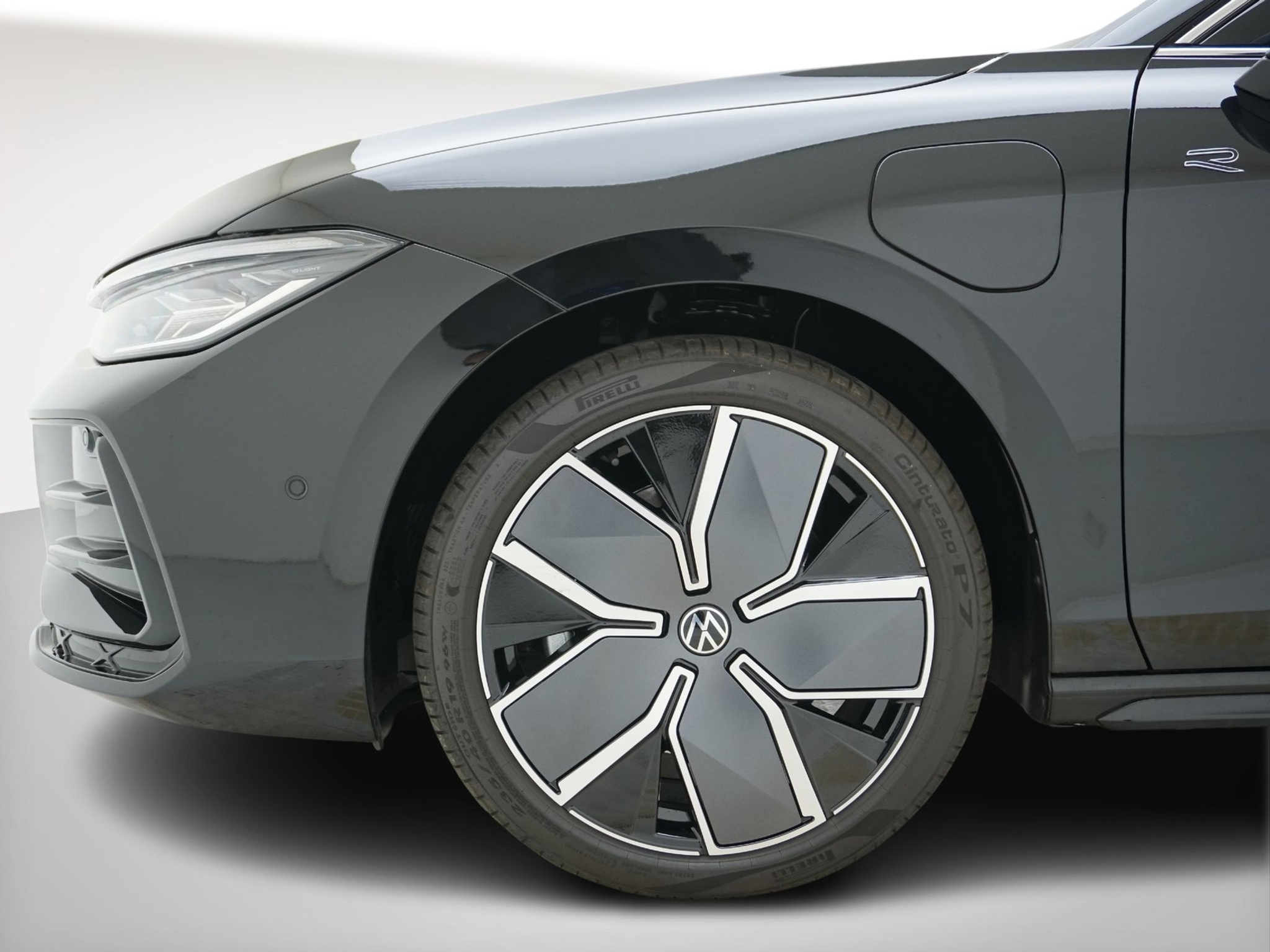 listing desktop thumbnail image 9