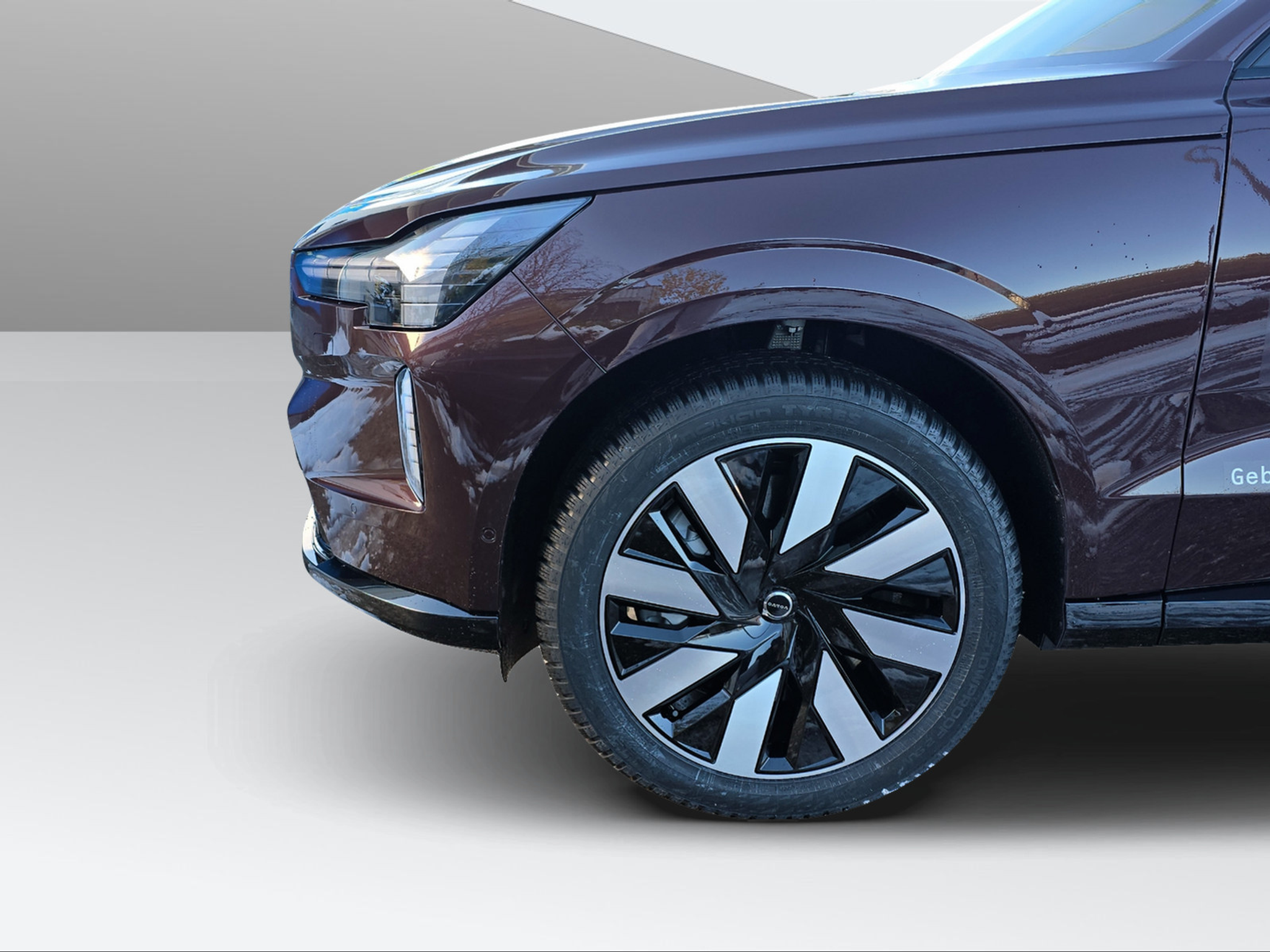 listing desktop thumbnail image 14