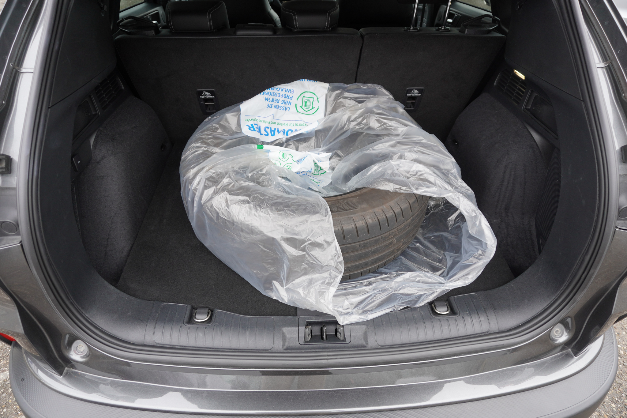 listing desktop thumbnail image 9