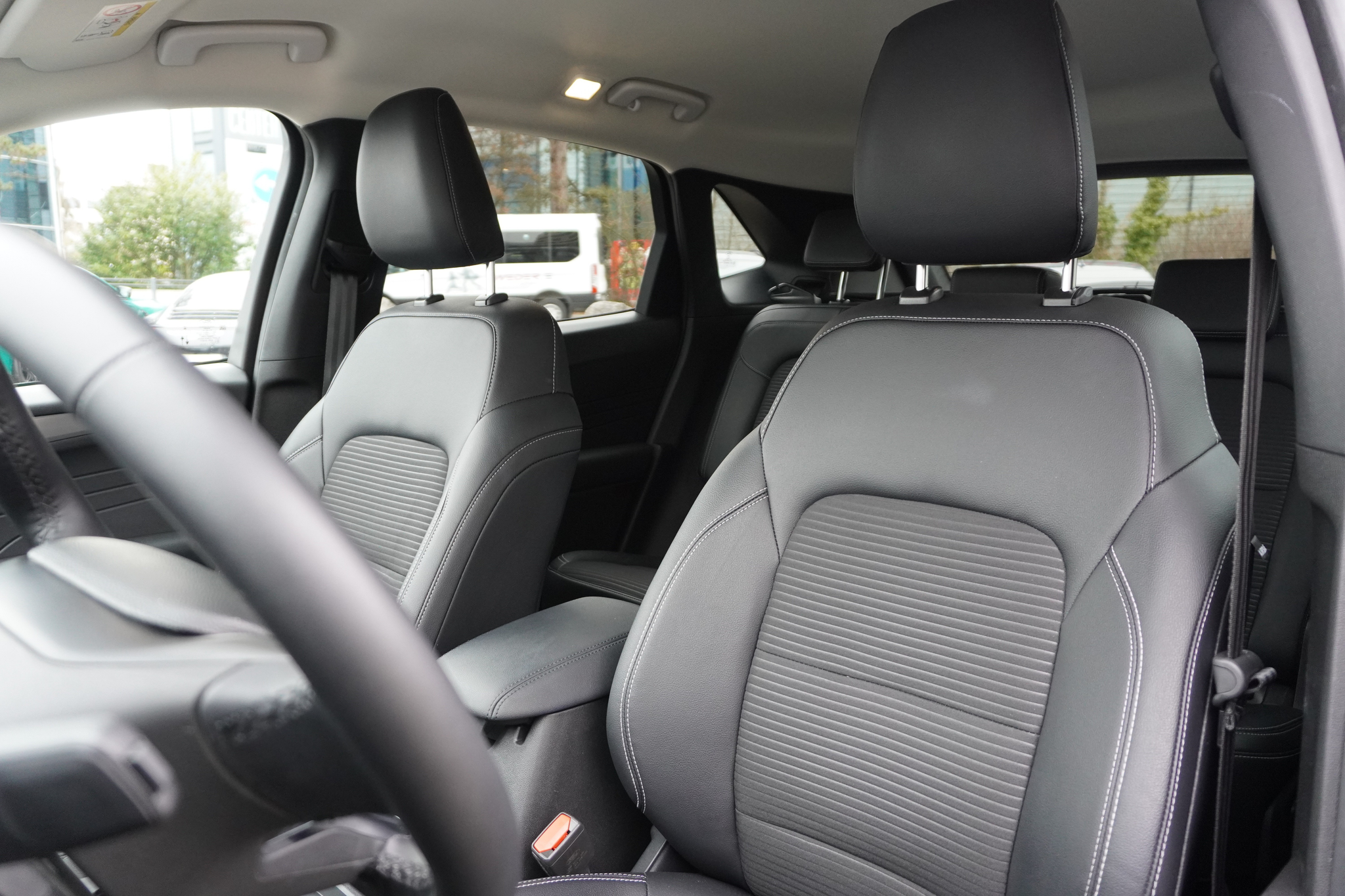 listing desktop thumbnail image 11