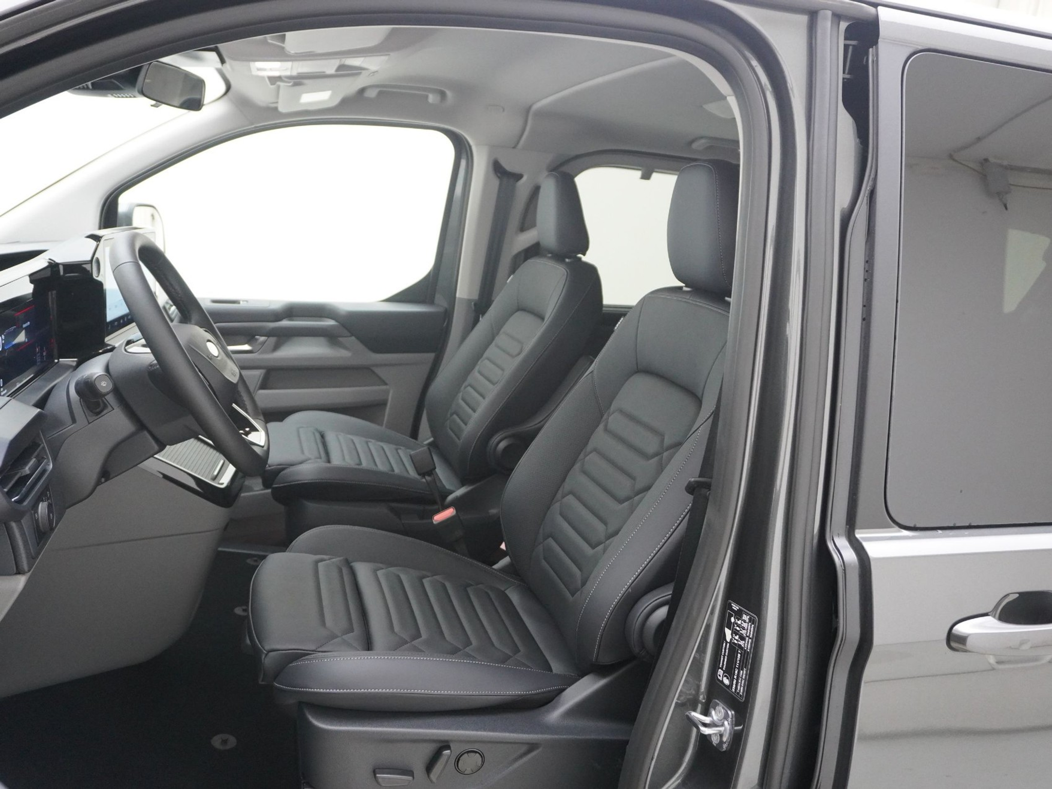 listing desktop thumbnail image 11