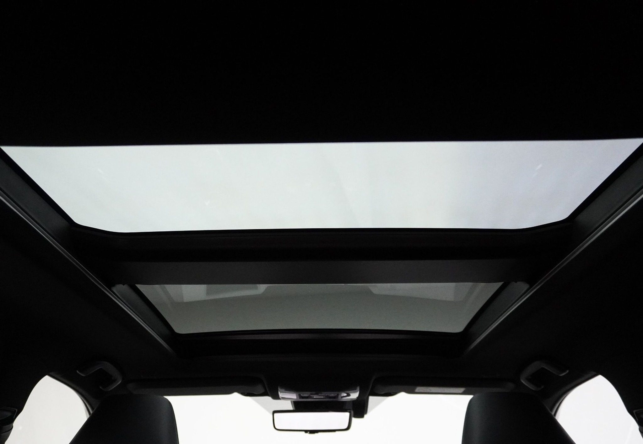 listing desktop thumbnail image 18