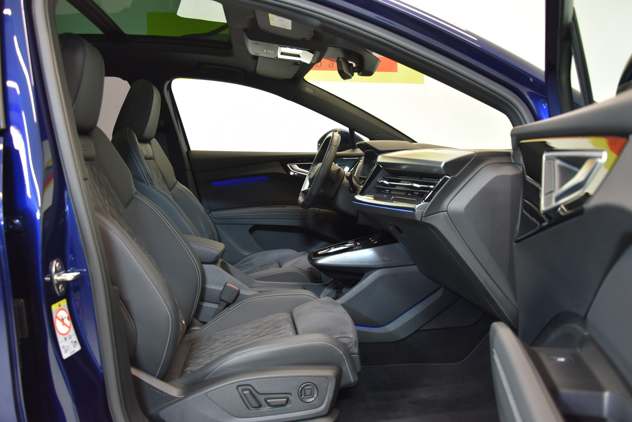 listing desktop thumbnail image 3