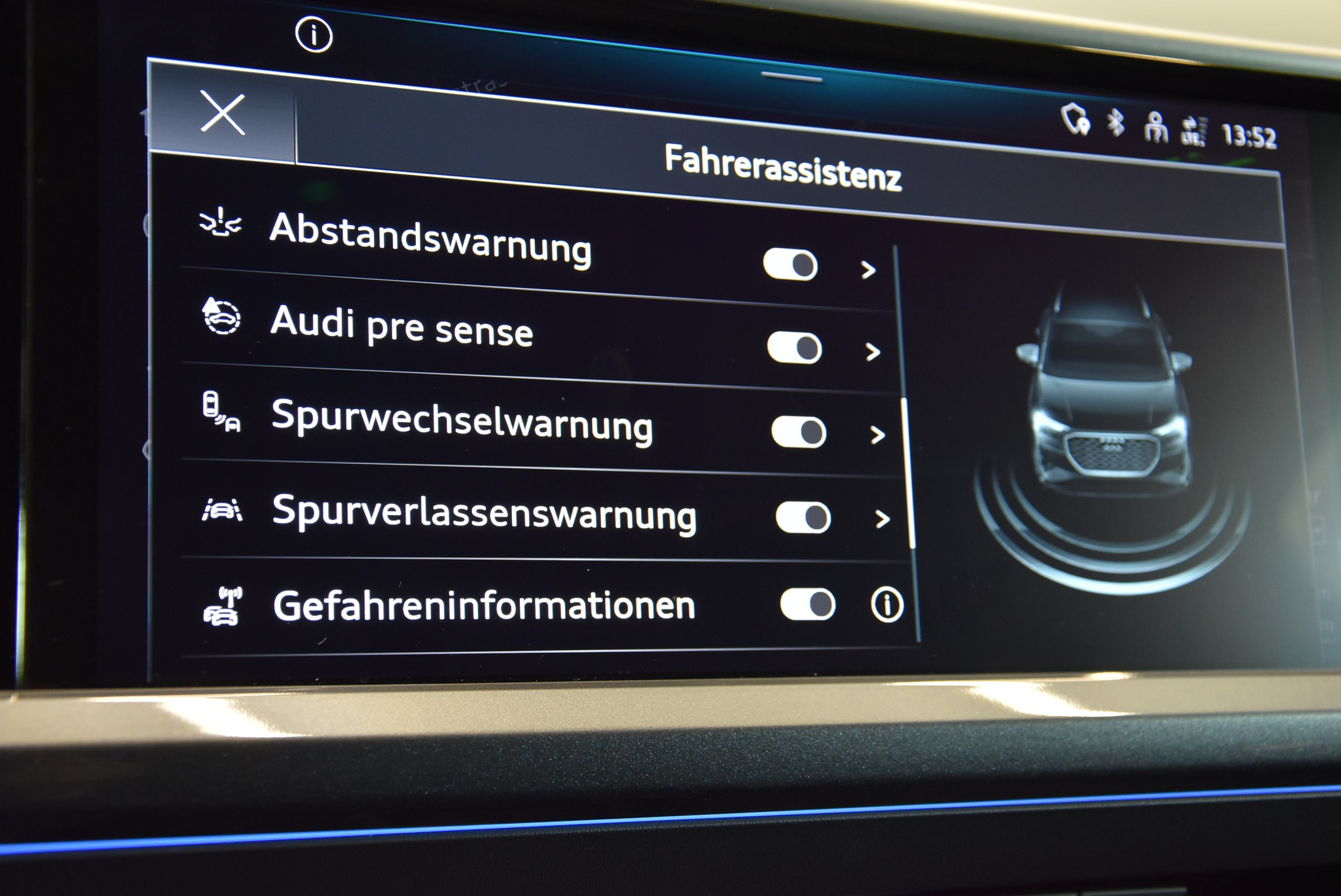 listing desktop thumbnail image 11