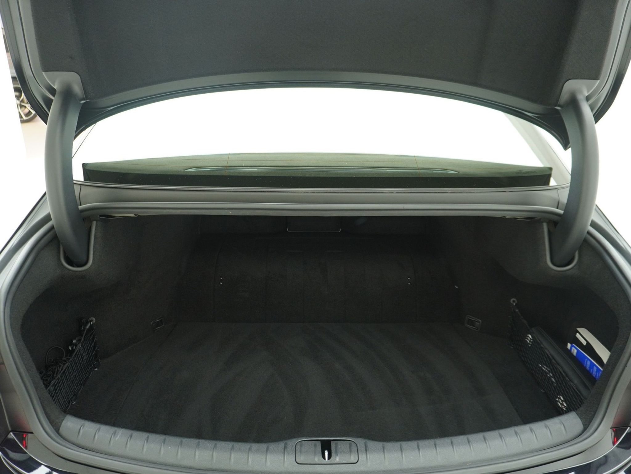 listing desktop thumbnail image 15