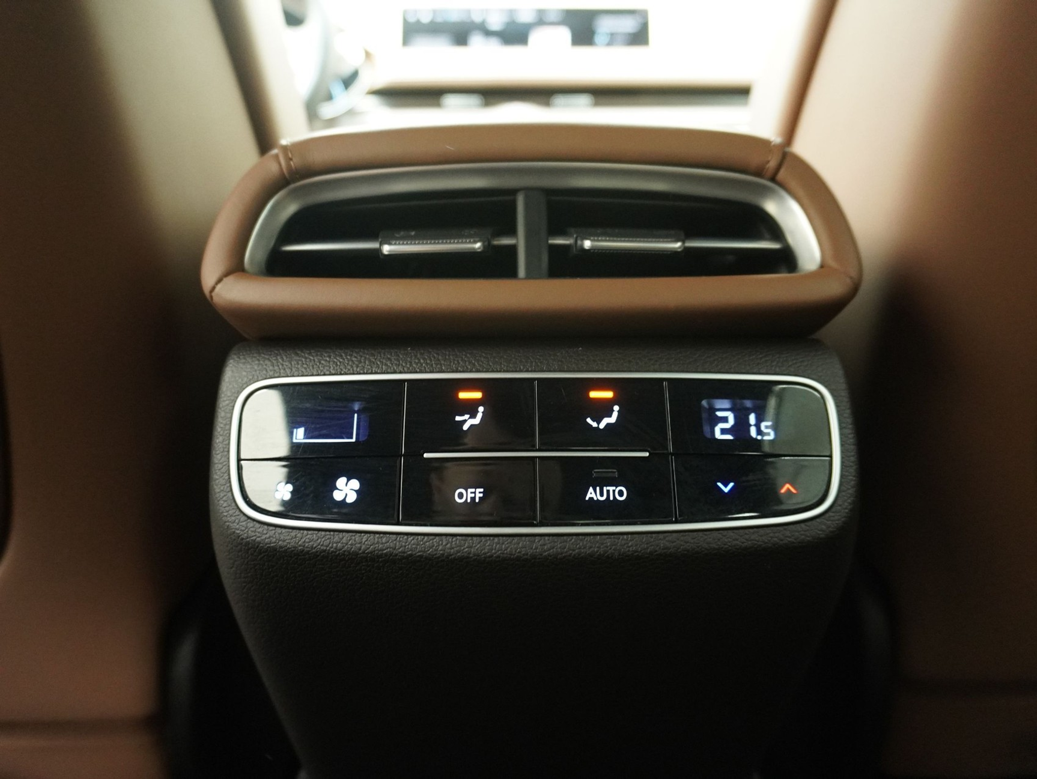 listing desktop thumbnail image 14