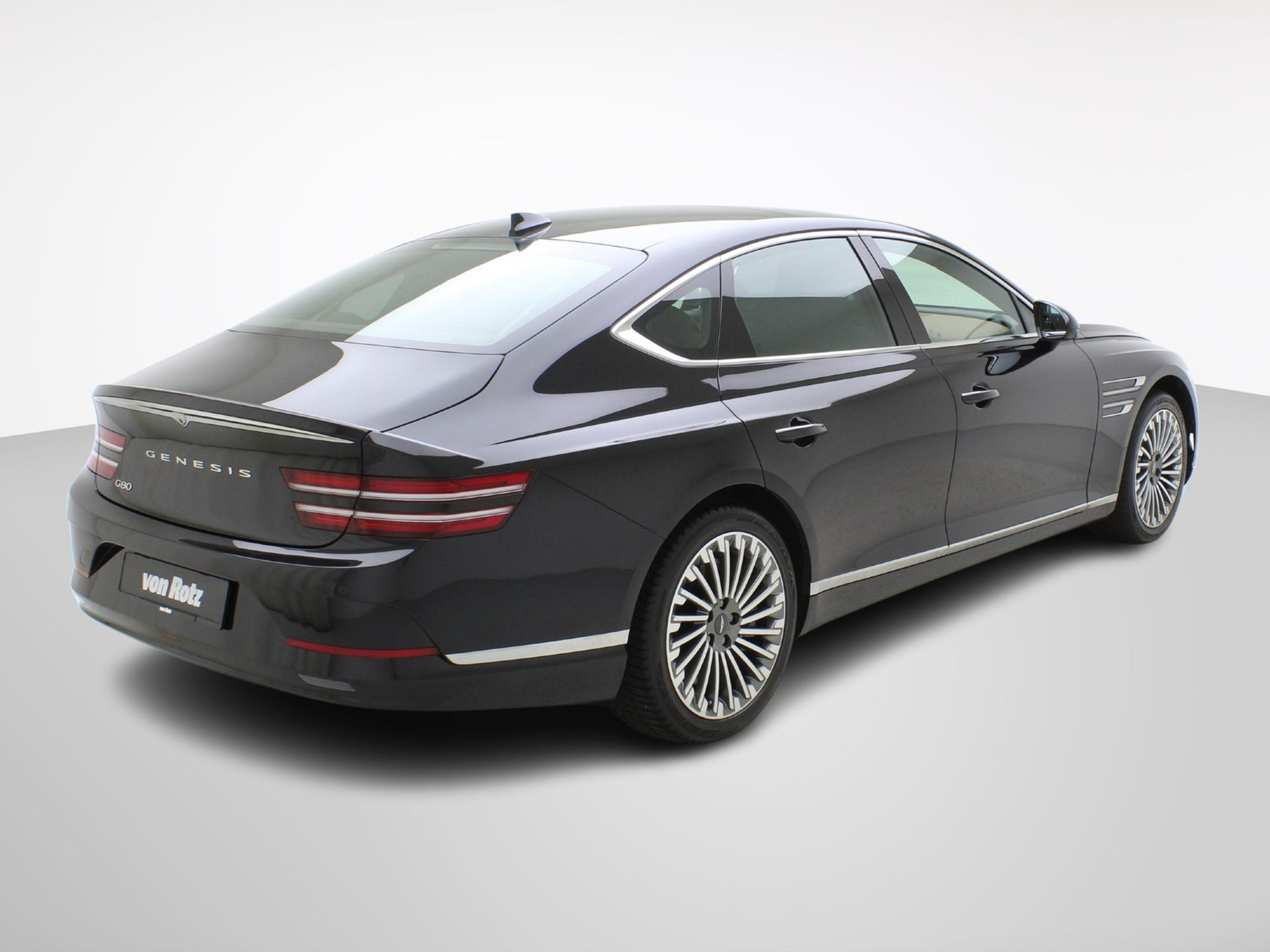 listing desktop thumbnail image 4