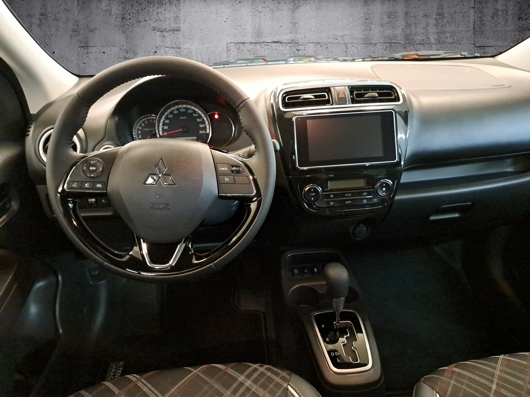 listing desktop thumbnail image 10