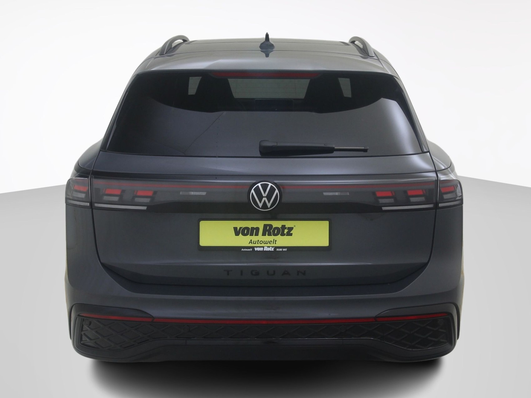 listing desktop thumbnail image 2