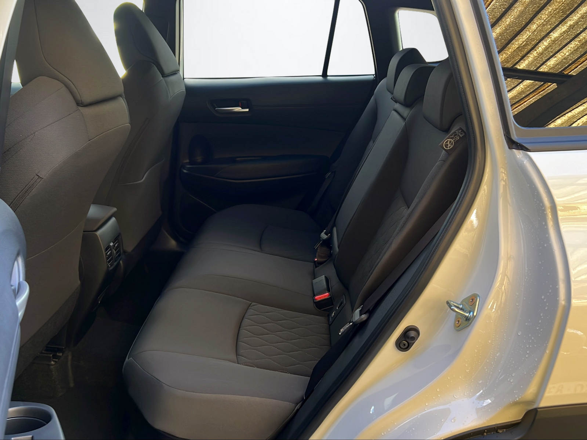 listing desktop thumbnail image 10