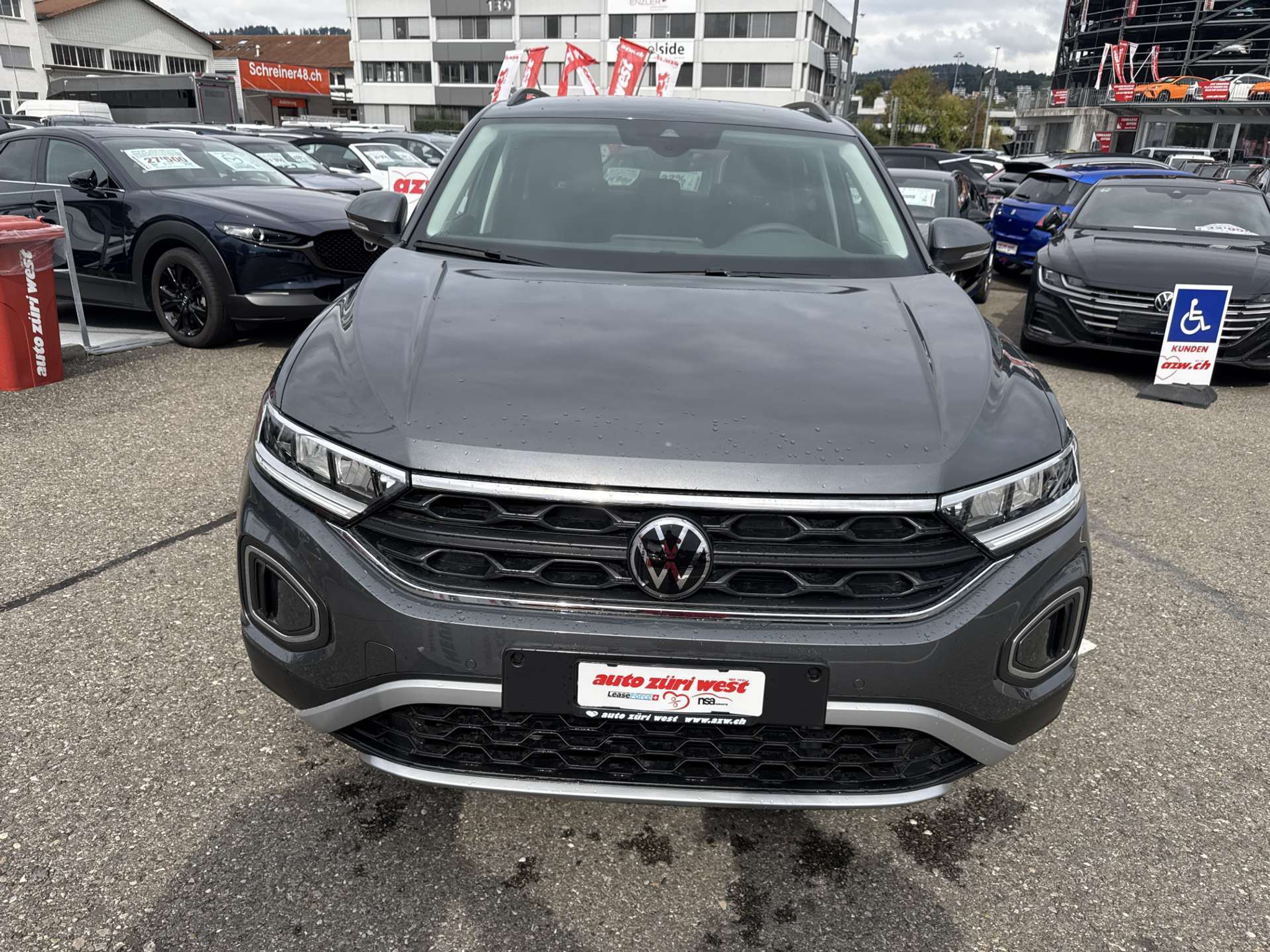 listing desktop thumbnail image 13