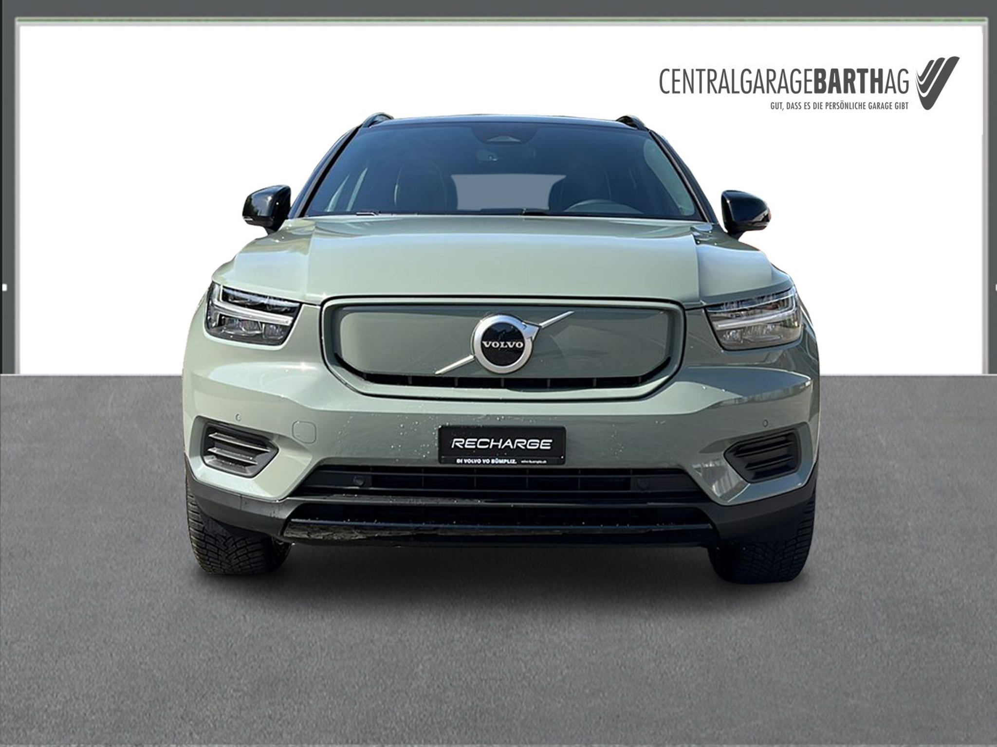 listing desktop thumbnail image 1