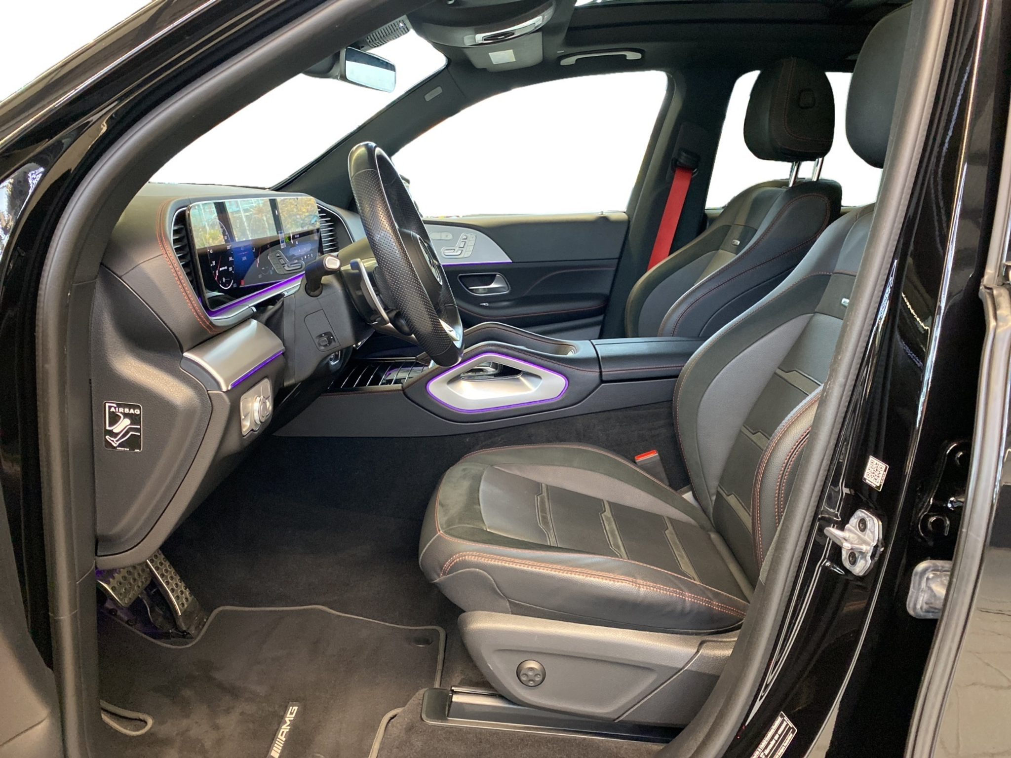 listing desktop thumbnail image 6