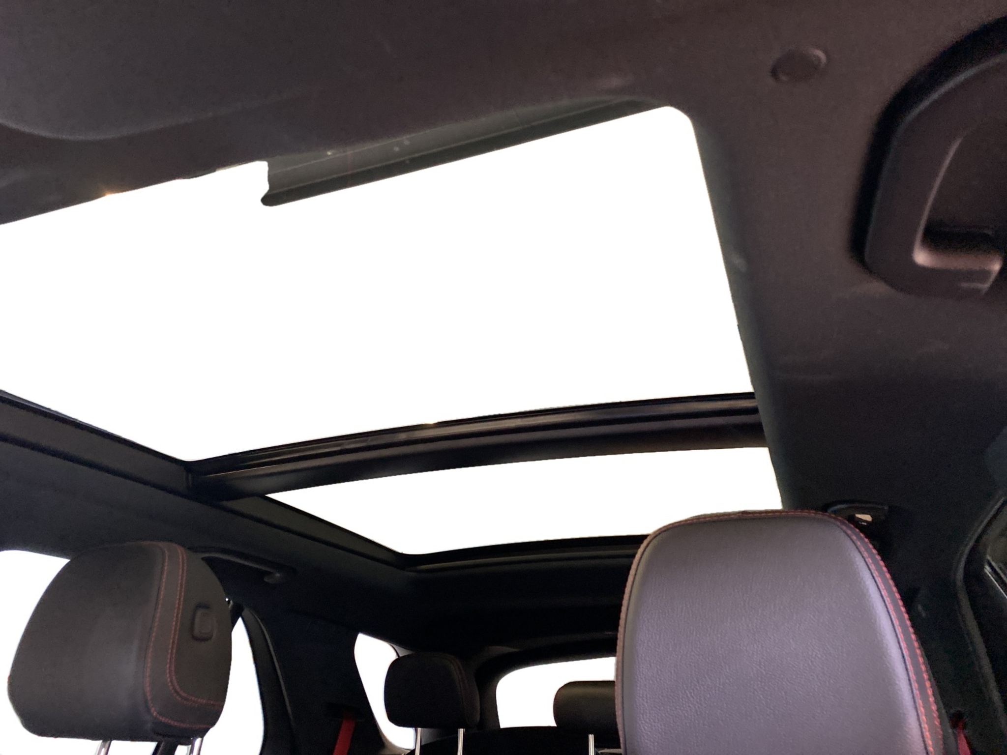 listing desktop thumbnail image 11